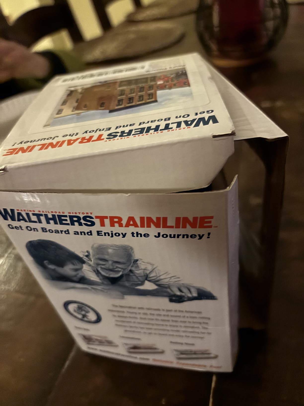 Walthers Trainline Coal Hopper-Ready to Run-Southern Pacific(TM) 931-1843 HO Scale Model Railroad - Freight Model customer photo 2