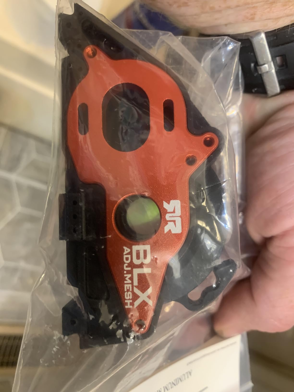 ARRMA Aluminum Motor Mount Set, ARA311106, Red customer photo 1