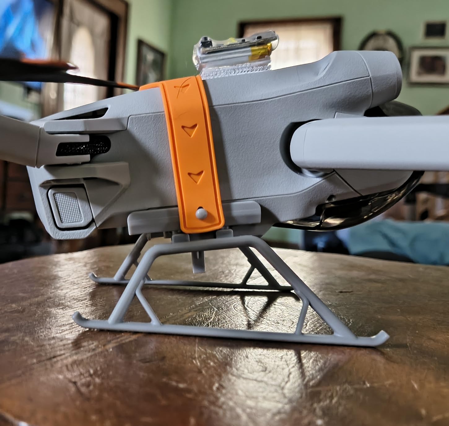 VIFLY Drone Strobe Light, Anti Collision Light for FAA Drone Night Flying, Fits DJI Mini 3 Pro/Mini 4 Pro/Mini 2/Air 3/Air 3S/Mavic 3/Mavic 2/Avata/Neo/Flip customer photo 2