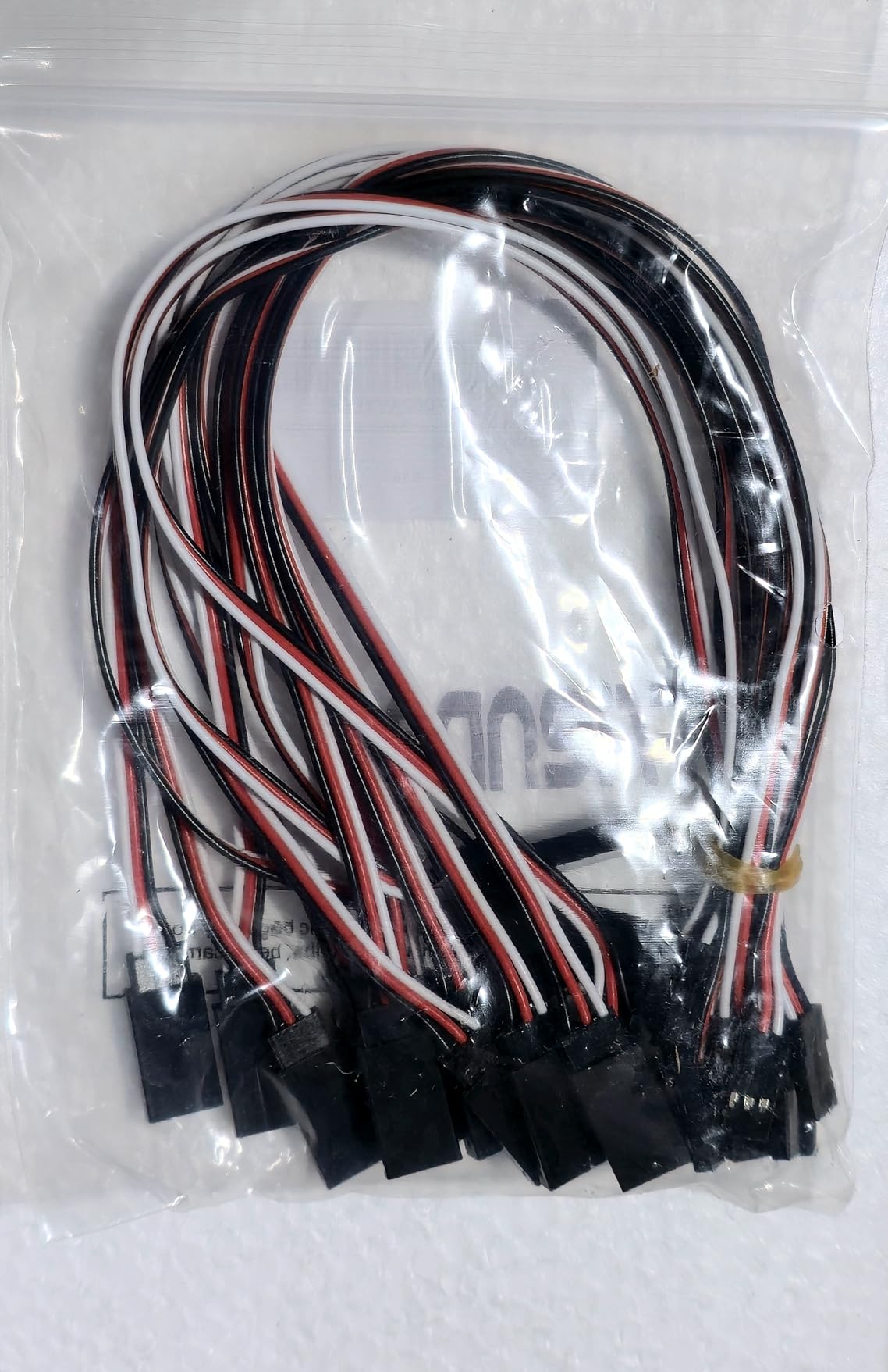 Frienda 15 Pieces 3-pin Servo Extension Cables Servo Extension Cord Male to Female Rc Wire Cable Connectors Compatible with Rc Jr Futaba Car Airplanes(11.8 Inch) customer photo 1
