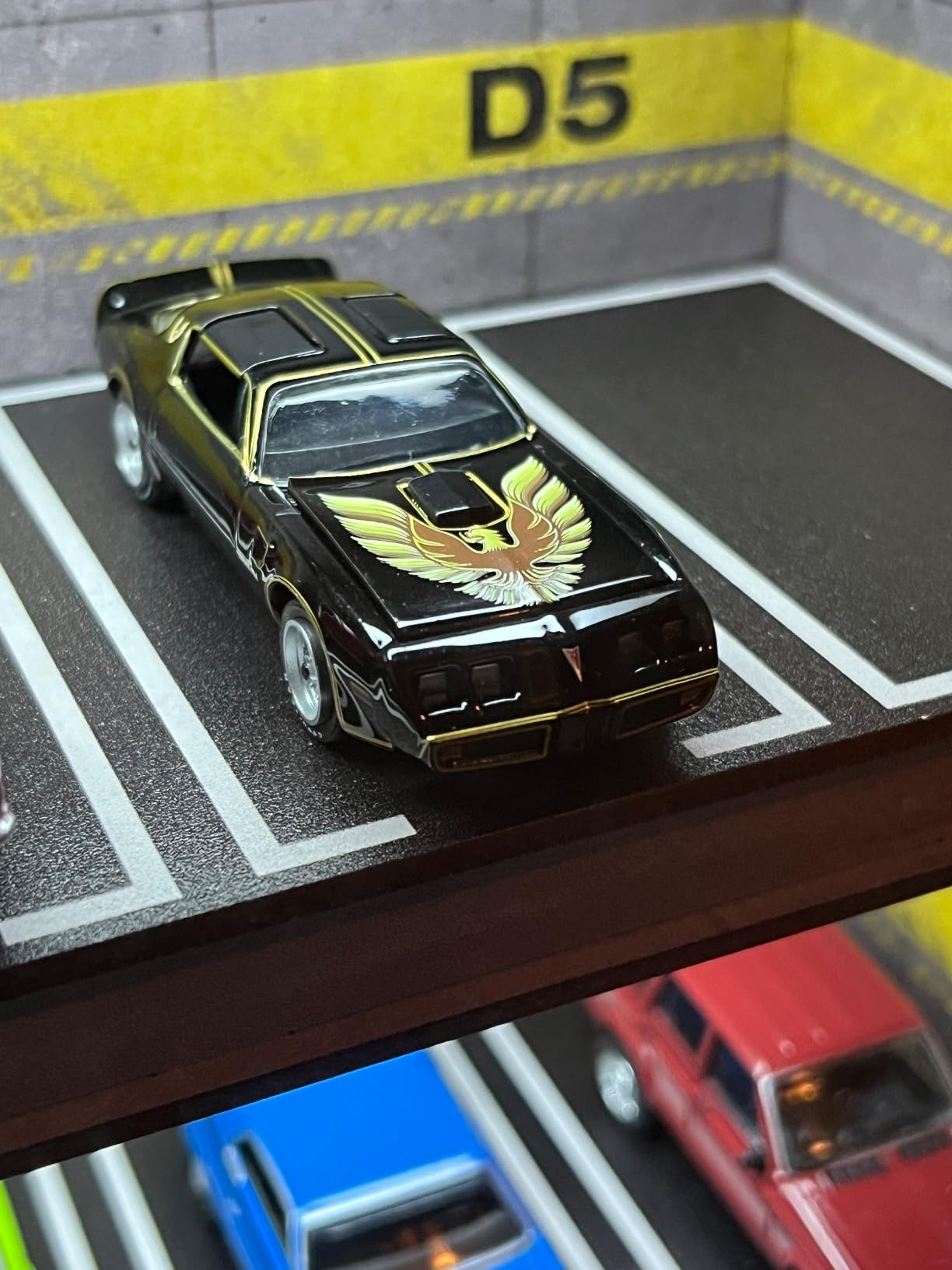 Greenlight 1979 Pontiac Firebird Trans Am T/A, Rocky II - 1/64 Scale Diecast Model Toy Car customer photo 2