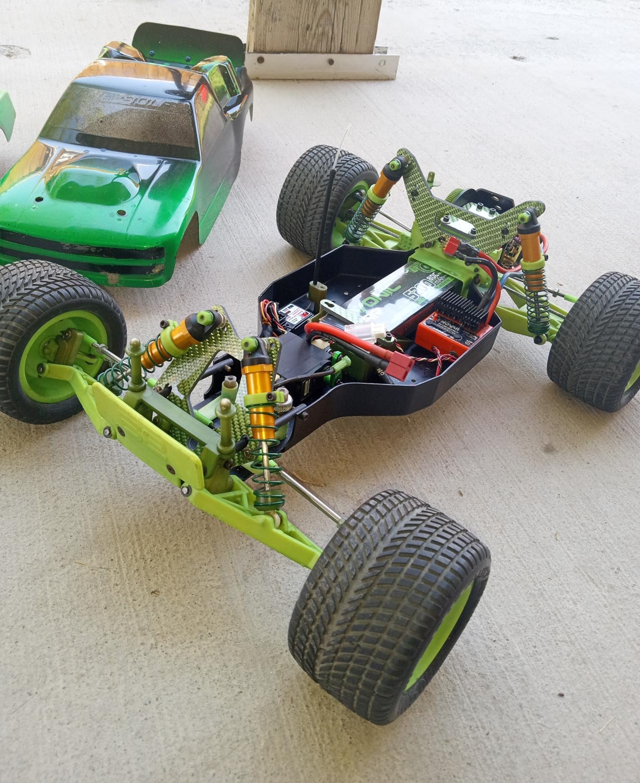 OVONIC 7.4V 2S Lipo Battery 5200mAh 80C Soft Case Battery Dean-Style T Plug with Housing for 1/8 1/10 RC Vehicles Car Slash RC Buggy Truggy RC Airplane UAV Drone FPV(2 Pack) customer photo 1