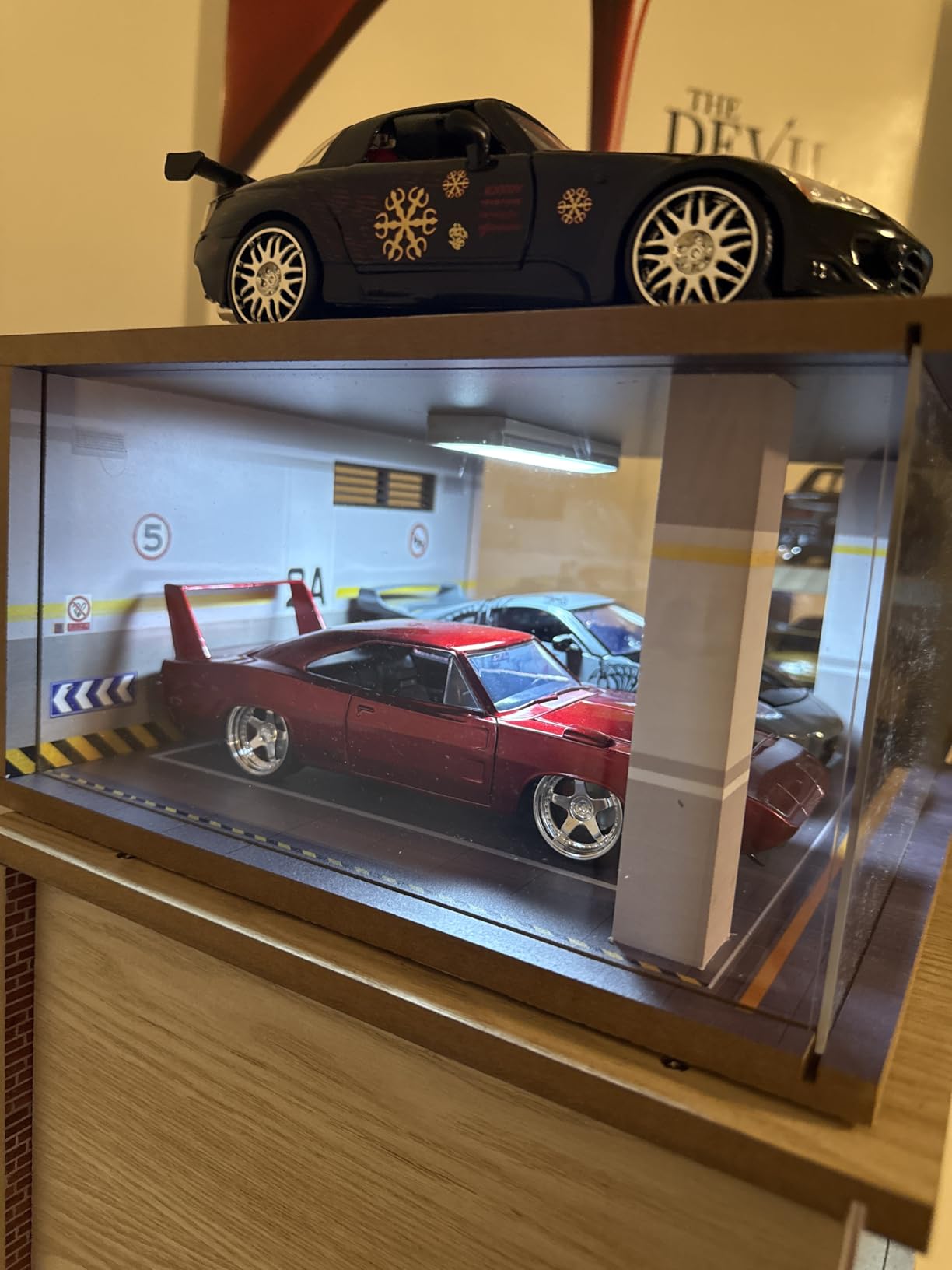 Display Case for Diecast Cars with Clear Acrylic and LED Lighting 1 24 Scale (2 Parking Gray) customer photo 2