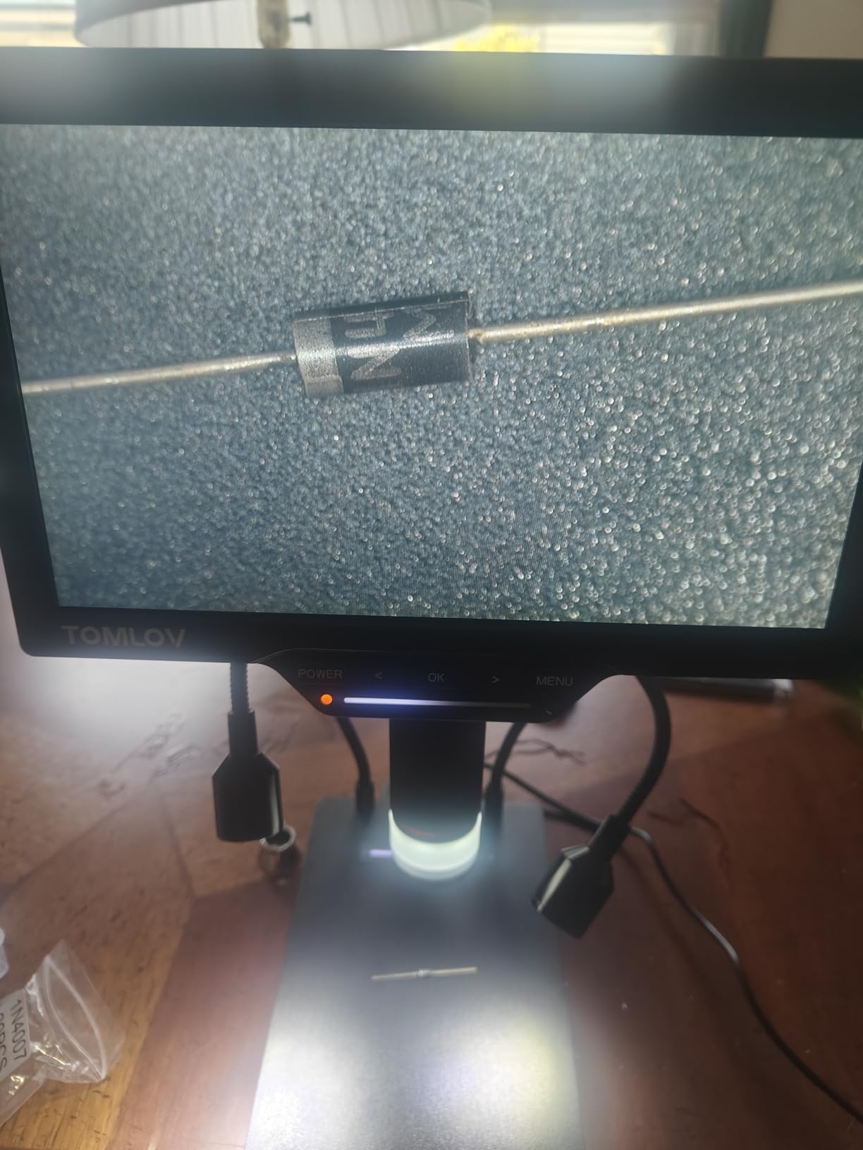 TOMLOV DM202 3K Digital Microscope: 10.1