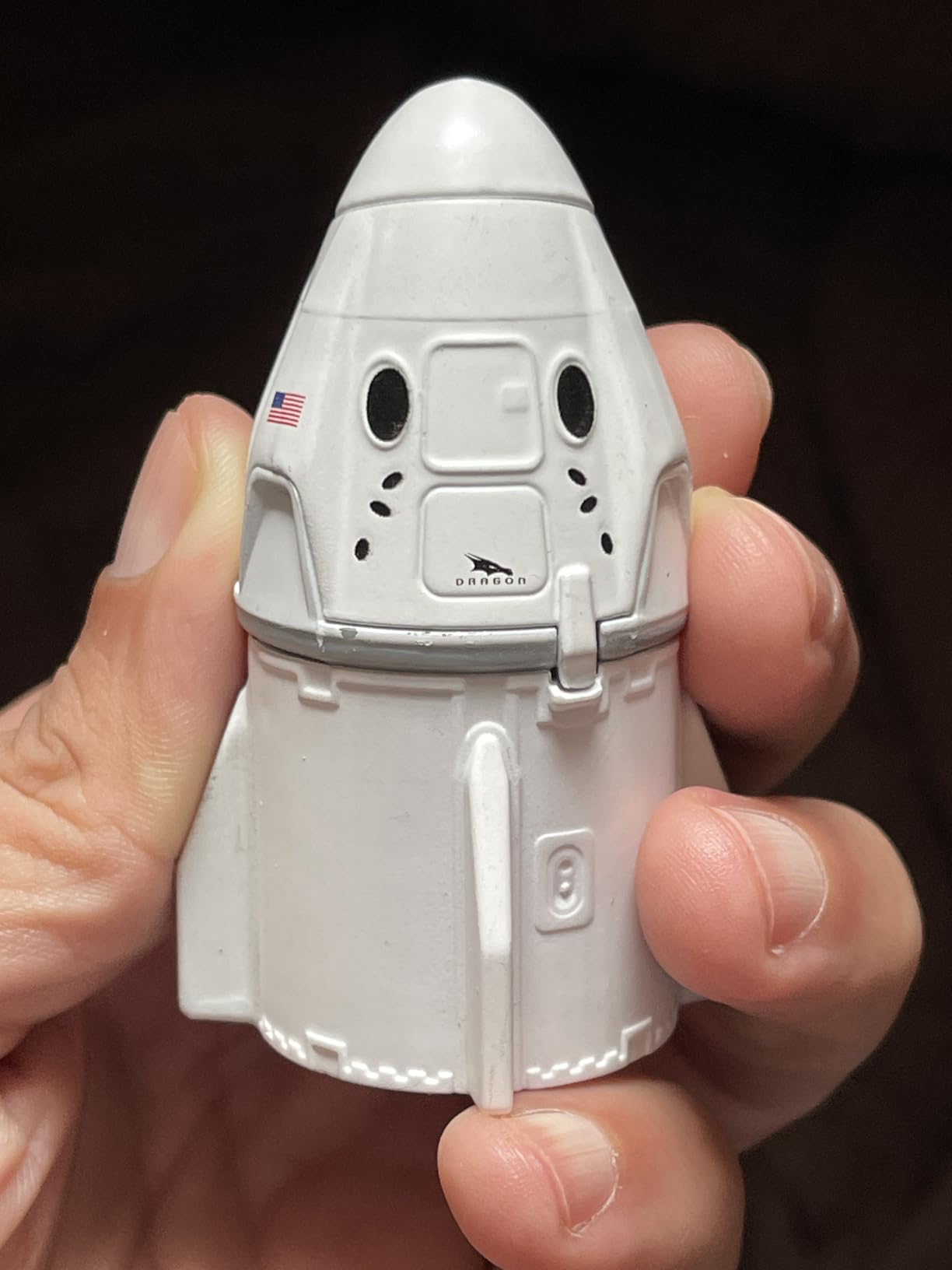 Matchbox SpaceX Dragon Spacecraft, Premium Die-Cast Replica Vehicle with Collectable Packaging customer photo 1