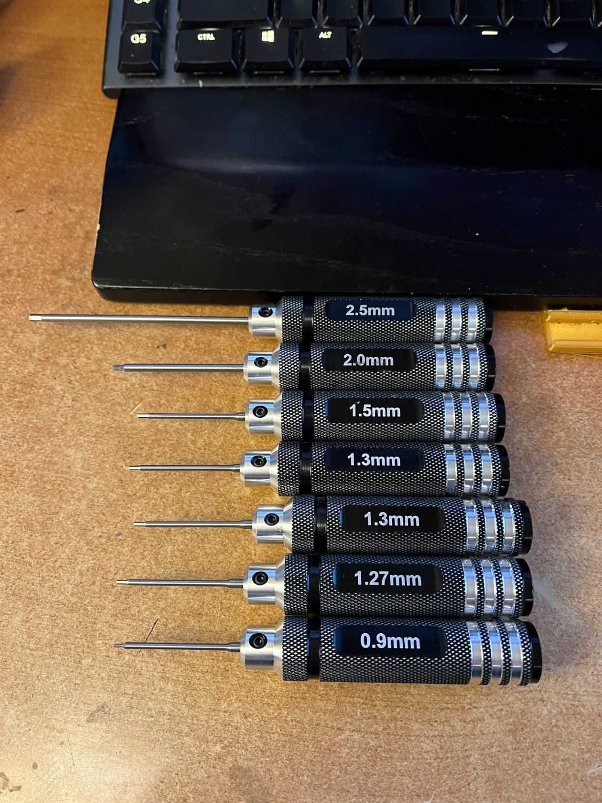 Drone Tool Kit -7Pcs RC Hex Driver Set - Steel 0.9mm Allen Wrench 1.27mm 1.3mm 1.5mm 2.0mm 2.5mm 3.0mm Aluminum Handle Steel Hexagon Screwdriver for traxxas RC Car Truck FPV Helicopter customer photo 2