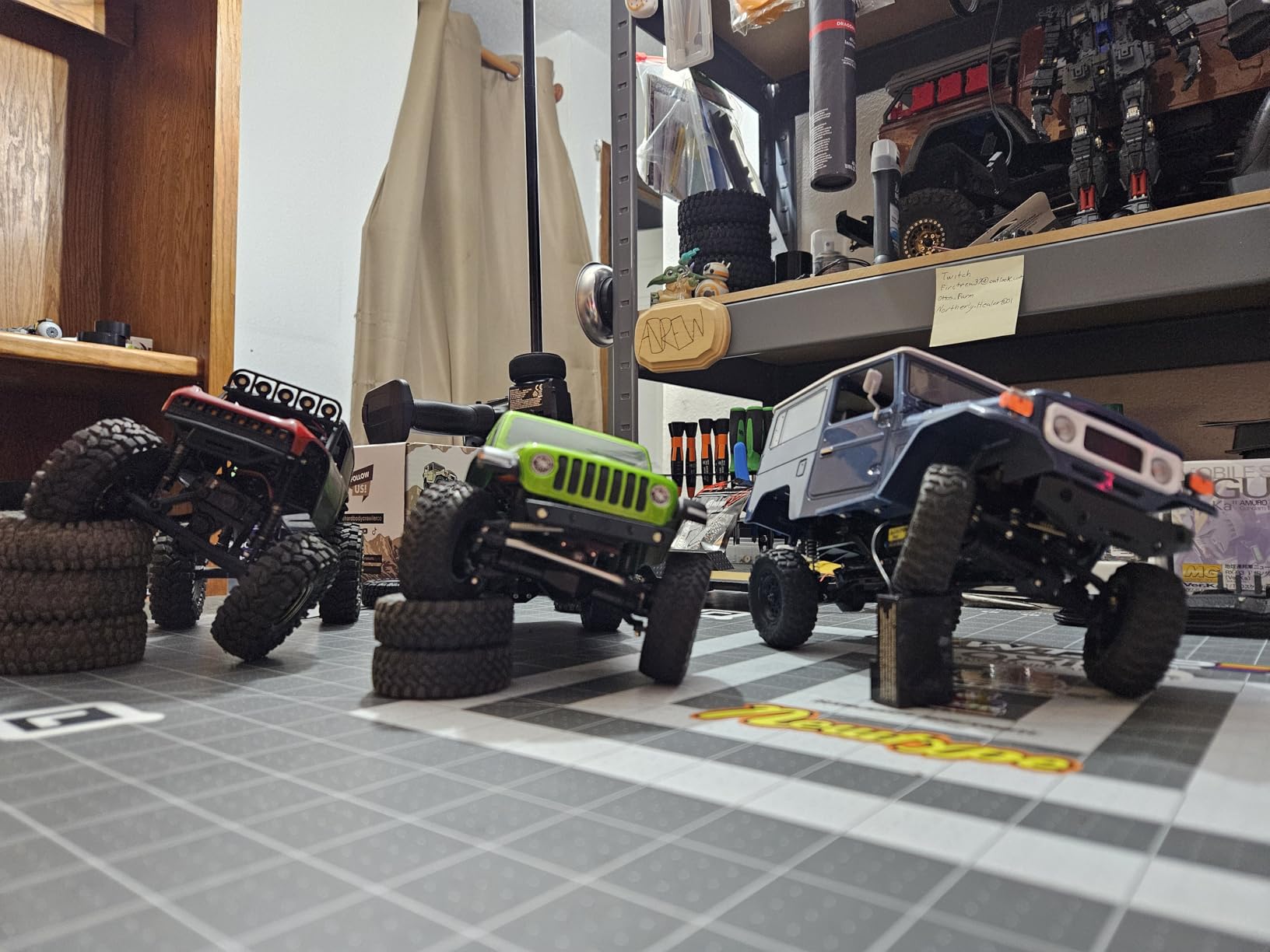 INJORA RC Black Brass Upgrades Steering Knuckle,Diff Cover and Steering Rod Tie Links Set for 1/24 RC Crawler Car Accessories Axial SCX24 Gladiator Bronco AXI90081 Upgrades Parts customer photo 2