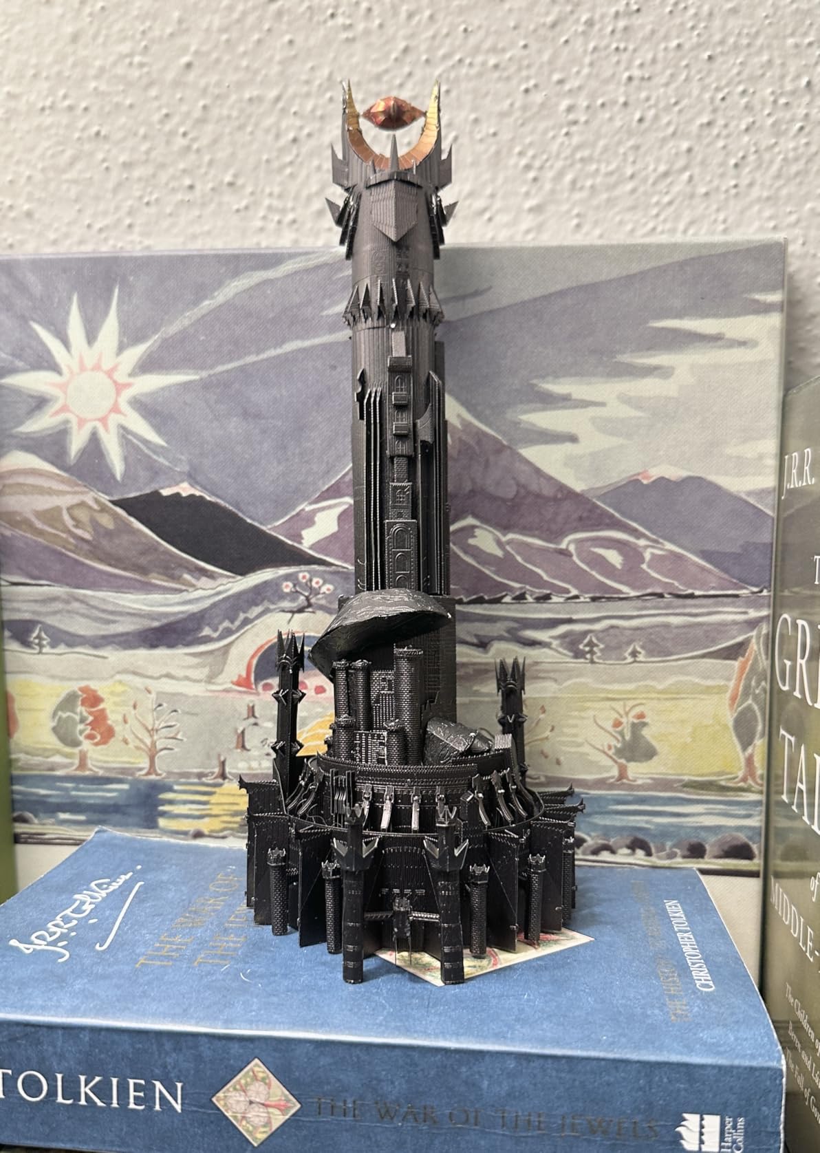 Fascinations Premium Series Lord of The Rings Barad Dur 3D Metal Model Kit customer photo 1