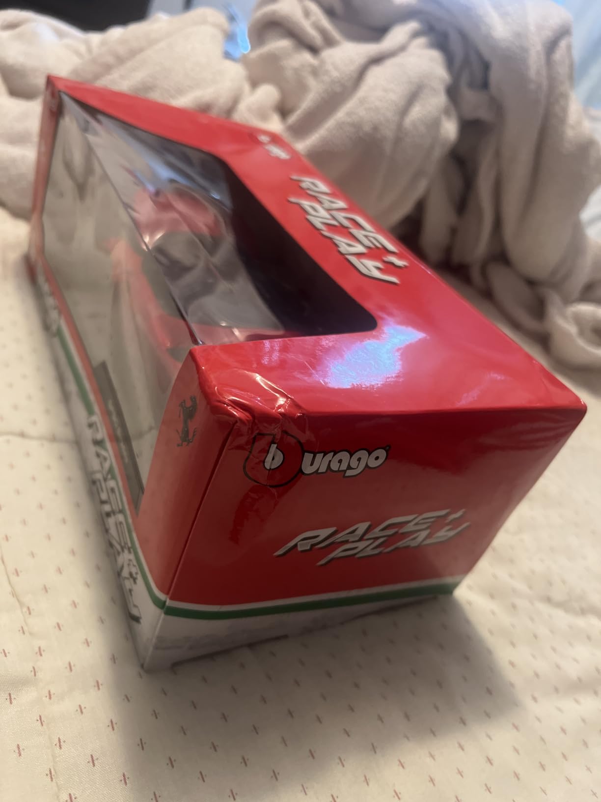 1:18 R&P SF90 Stradale, Red customer photo 1