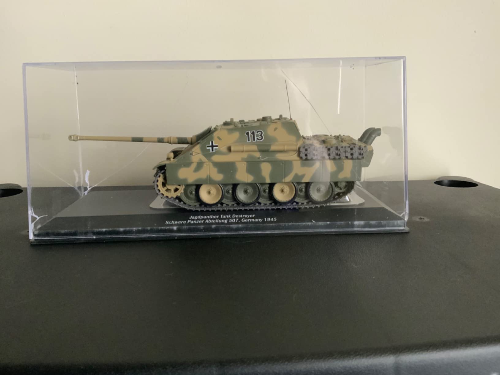 Jagdpanther Tank Destroyer - Schwere Panzer Abteilung 507, Germany, 1945 (1:43 Scale) customer photo 2