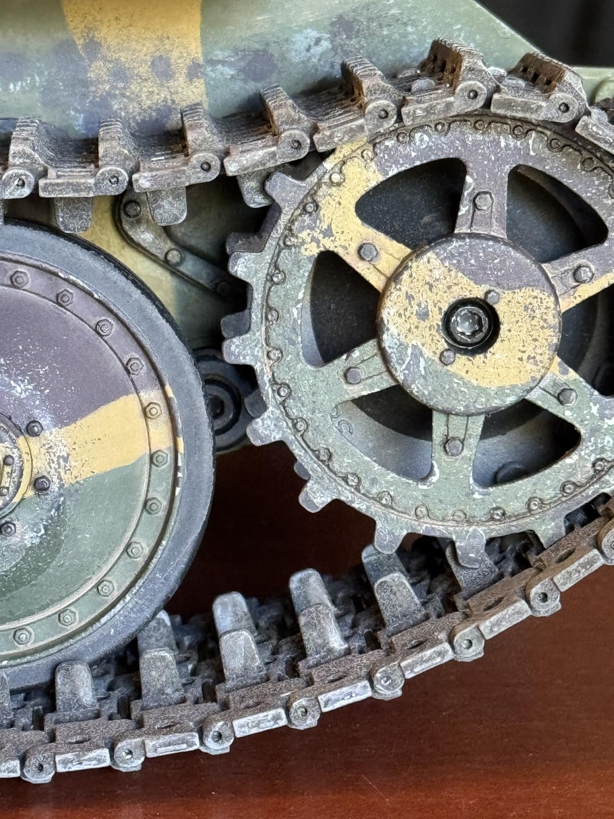 The Army Painter Base Primer Matt Black, 400 mL Acrylic Spray Primer, Spray Paint Basecoat for Miniature Priming, Tabletop Roleplaying, Boardgames, and Wargames Miniature Modelling customer photo 2