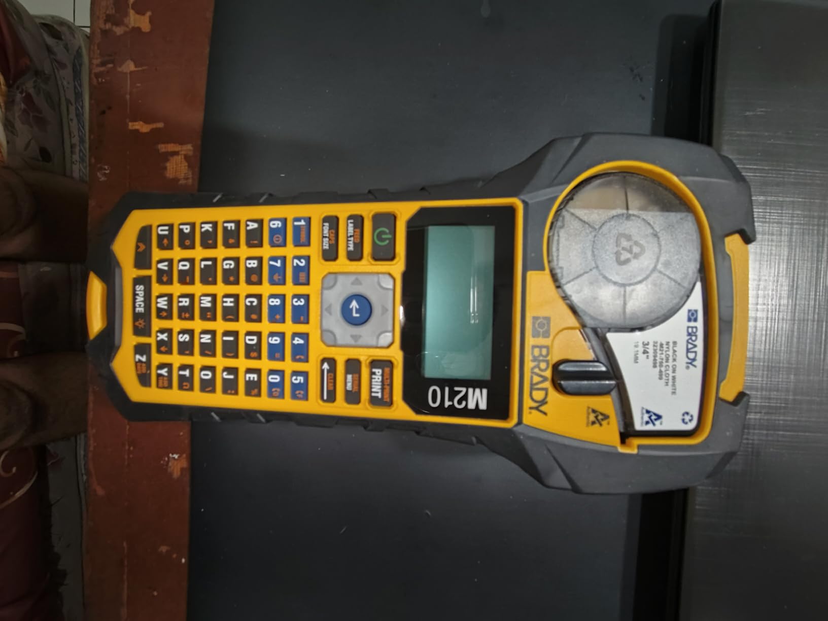 Brady M210 Portable Label Printer with Rubber Bumpers, Multi-Line Print, 6 to 40 Point Font (Replaces BMP21-PLUS Printer) customer photo 1
