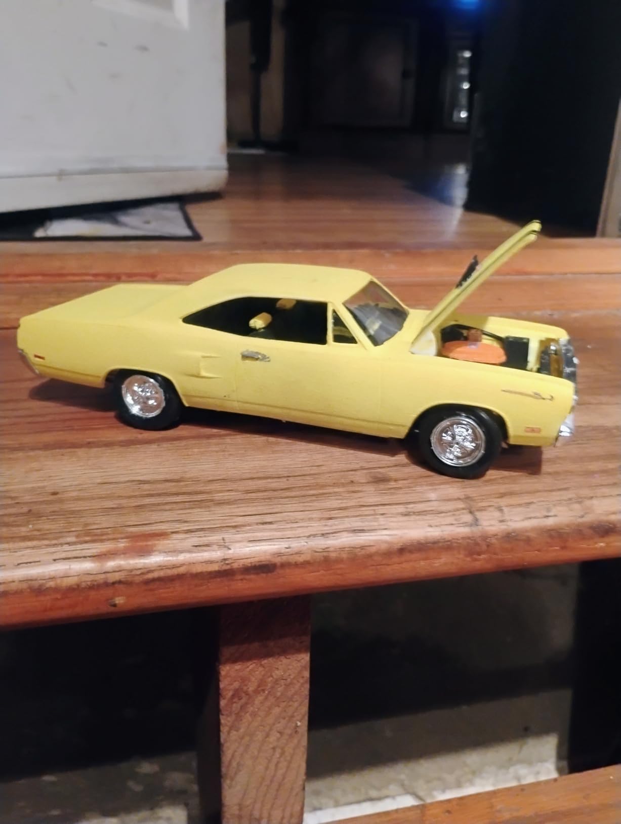 Revell 14531 '70 Plymouth Road Runner 1:24 Scale 77-Piece Skill Level 5 Model Car Building Kit customer photo 3