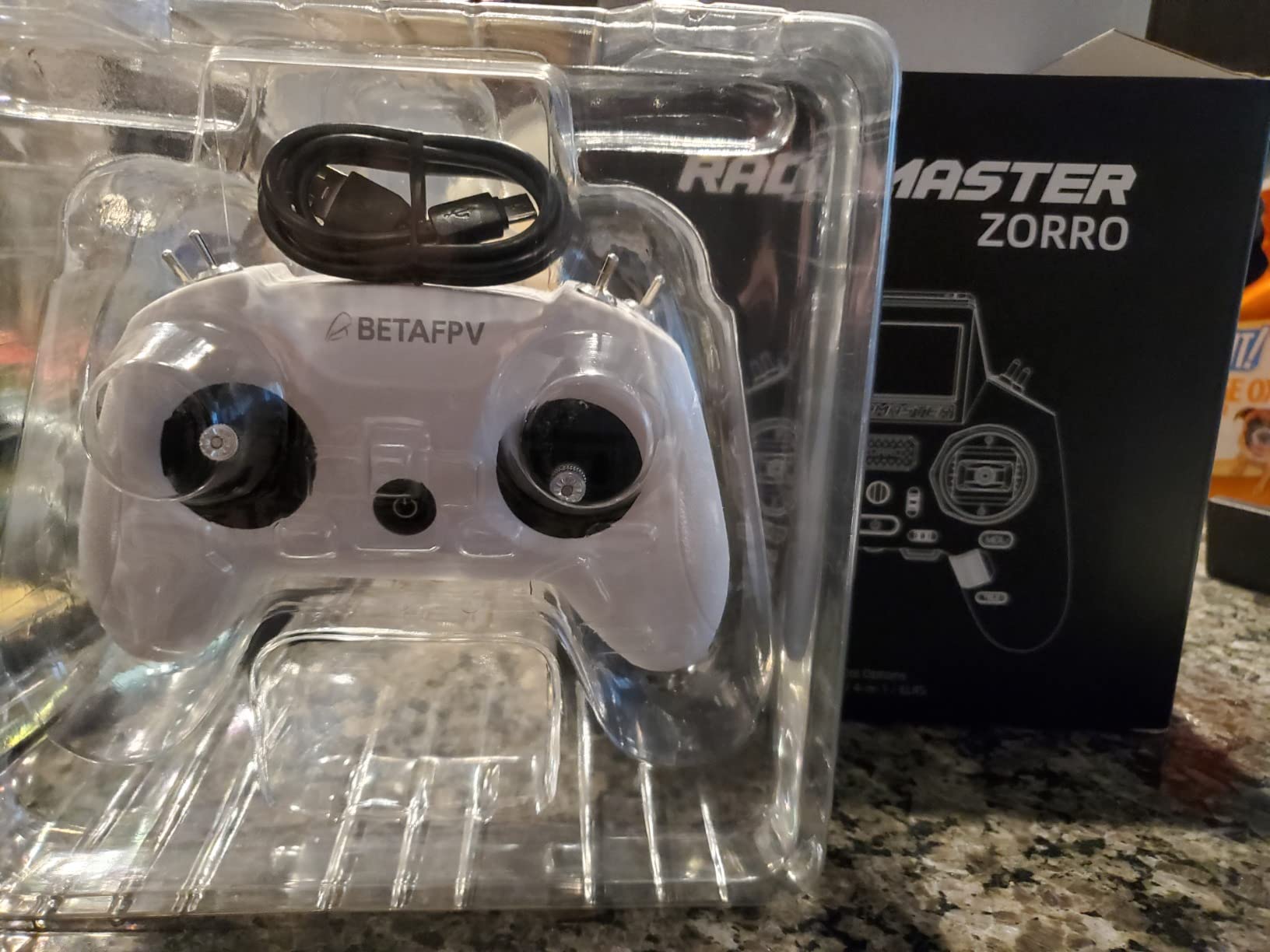 RadioMaster Zorro Controller 2.4GHz 16CH Hall Sensor Gimbals OpenTX/EdgeTX System Radio Transmitter (ELRS w/Batteries) customer photo 1