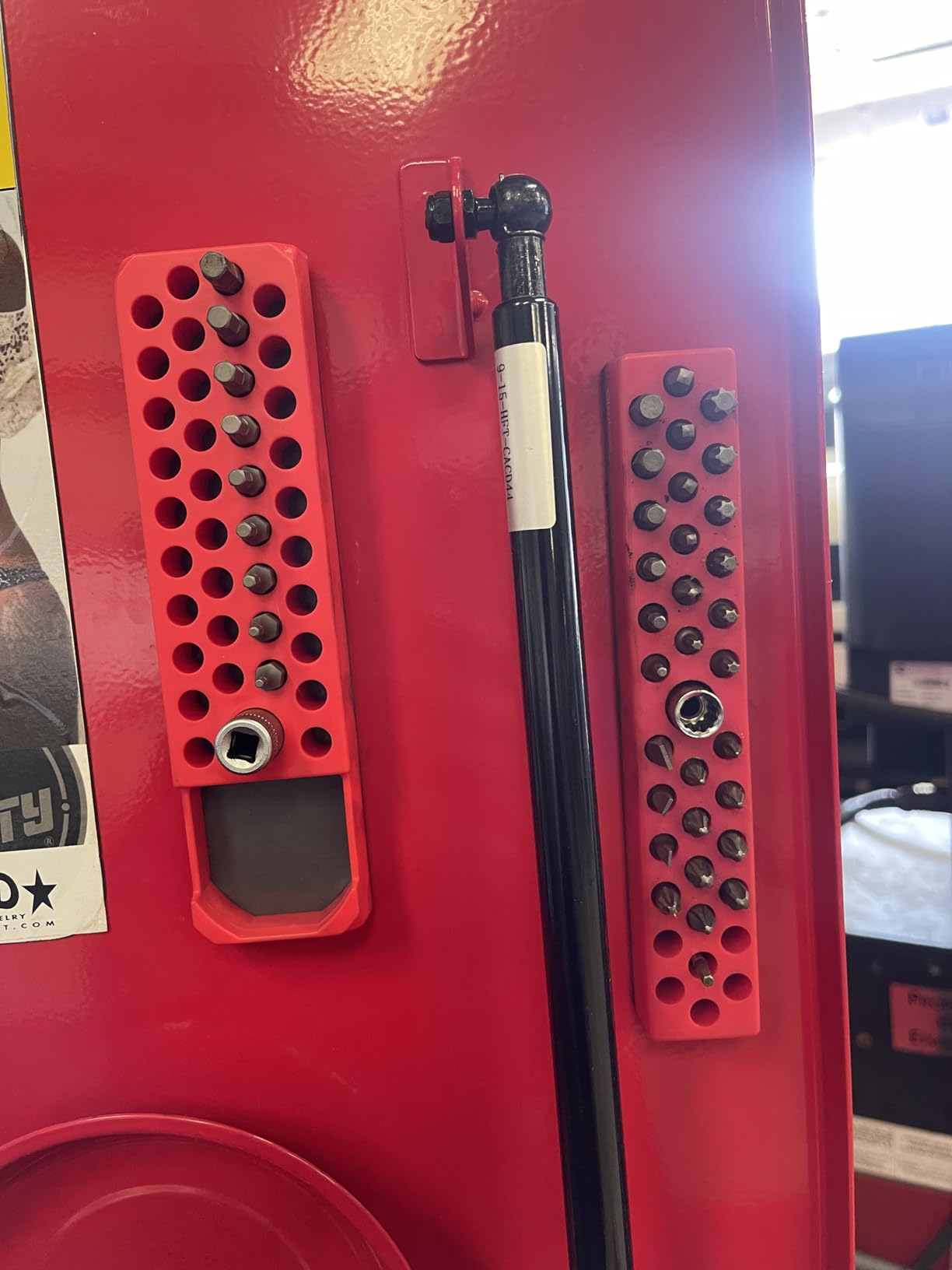 WORKPRO Magnetic Hex Bit Organizer, 39 Hole Screwdriver Drill Bit Holder Tray with Strong Magnetic Base, Accessories Storage Grid, for 1/4 Inch Hex Bit & Drive Bit Adapter, Red (Bits Not Included) customer photo 1