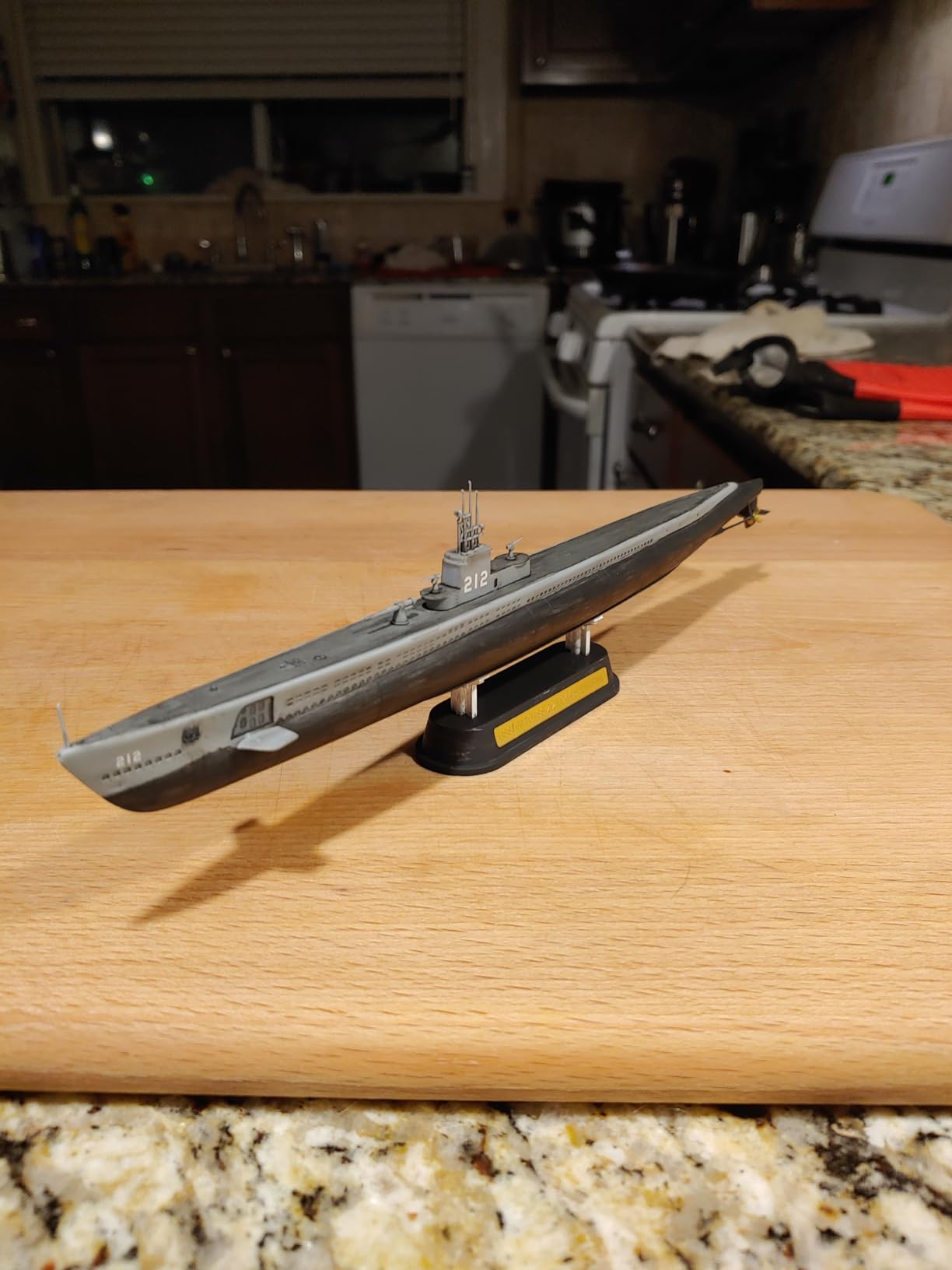 Hobbyboss 1:350 USS Gato SS-212 1944 Scale Model Kit, Molded Color customer photo 1