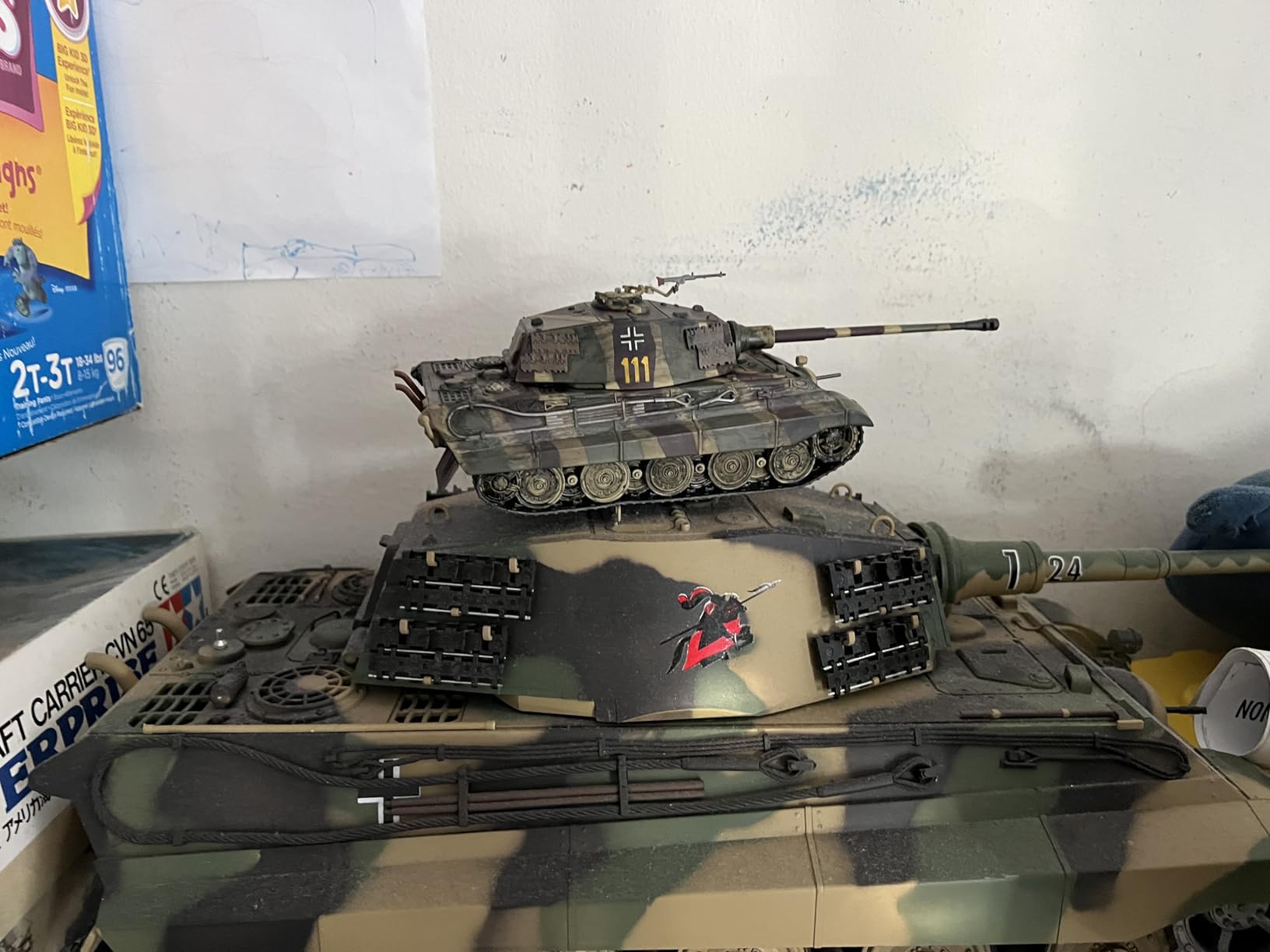 M26 (T26E3) 2nd Armored Division - Germany, April 1945 (1:43 Scale) customer photo 1