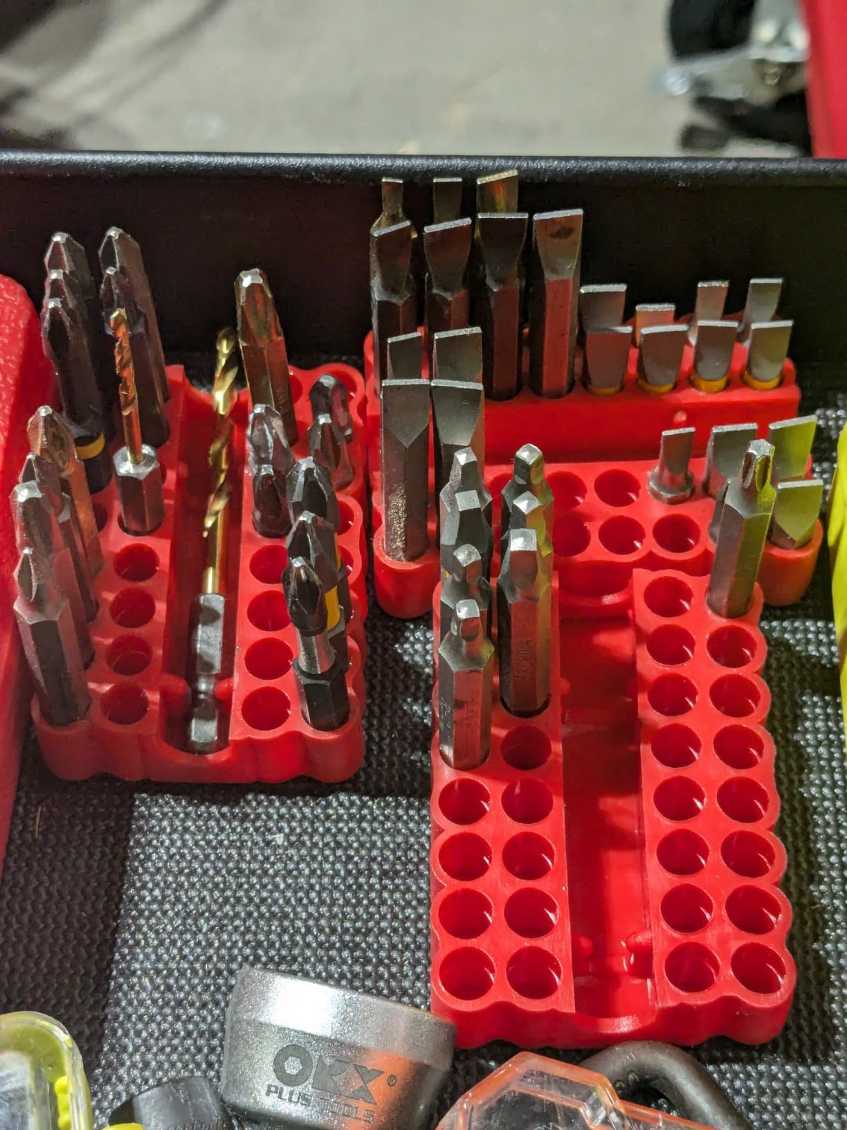 QWORK Screw Bit Holder Storage Box, 4 Pack 33 Hole Hex Bit Holder Rack customer photo 2
