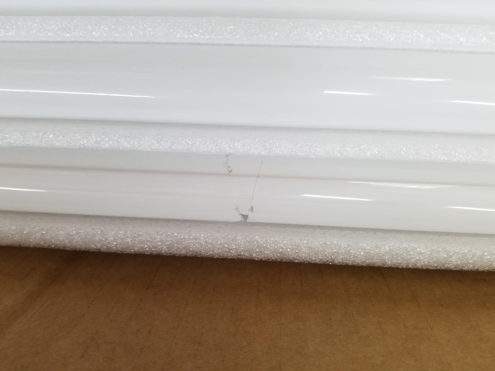 hykolity 20 Pack 5CCT 4FT LED T8 Ballast Bypass Type B Light Tube, 18W, 3000K/3500K/4000K/5000K/6500K Selectable, Single or Double End Powered, 2400lm, T8 T10 T12 Tube Light, 120-277V, UL, FCC customer photo 1