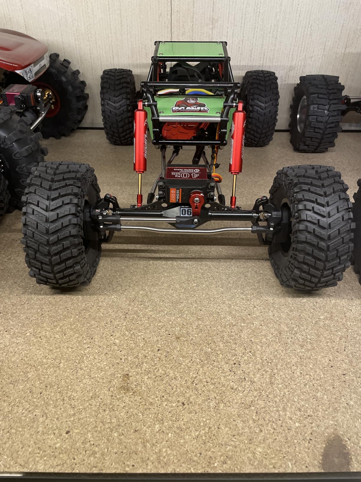 ZOSKAY 40kg RC Servo High Torque Metal Gear Standard Digital Servo 6.8V for 1/8 1/10 RC Cars (40kg 180 Degree) customer photo 1