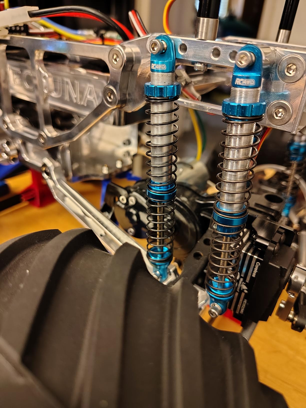 RCAWD 130mm Universal Shock Absorber for a lot of 1/10 RC Hobby Cars Upgrades, Full Aluminum RC Shock 7075 Adjustable Shocks Damper 4pcs Hop Ups Parts Red customer photo 1