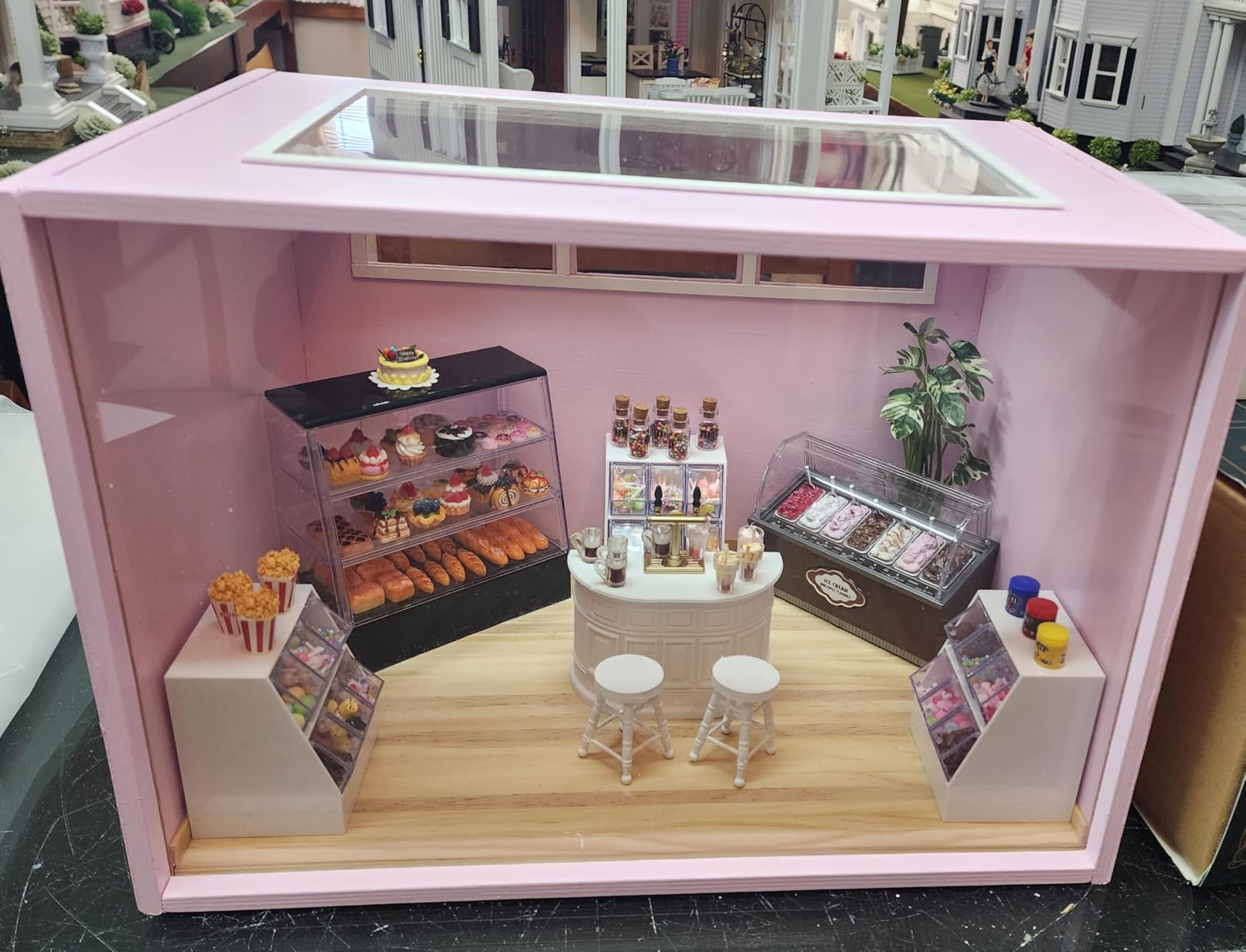 iLAND Wooden Diorama Box Large Display Boxes for Collectibles Figures Miniatures and a Dollhouse Room Box Unfinished 15.7