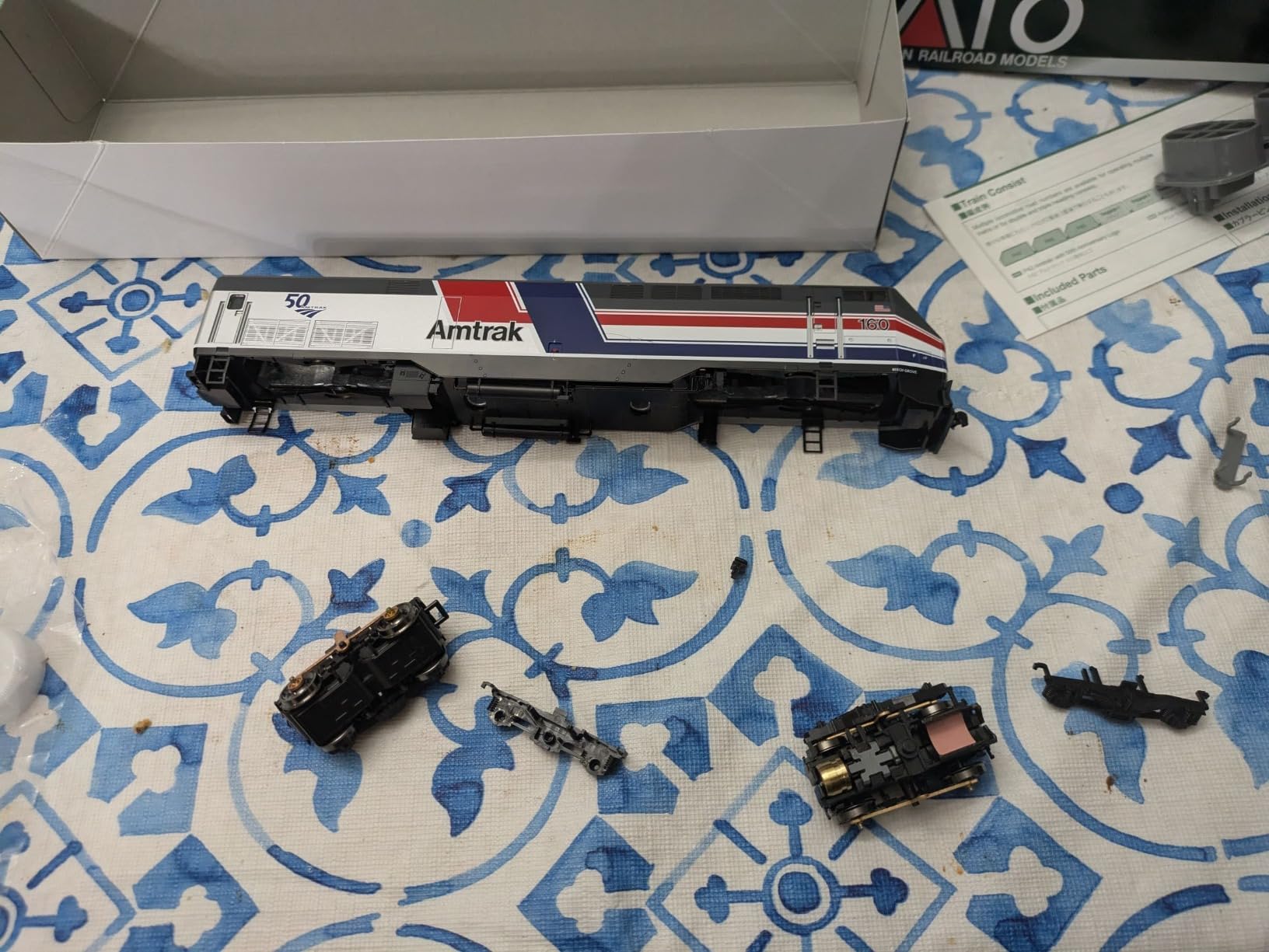 Kato USA Model Train Products HO GE P42 Amtrak Dash 8