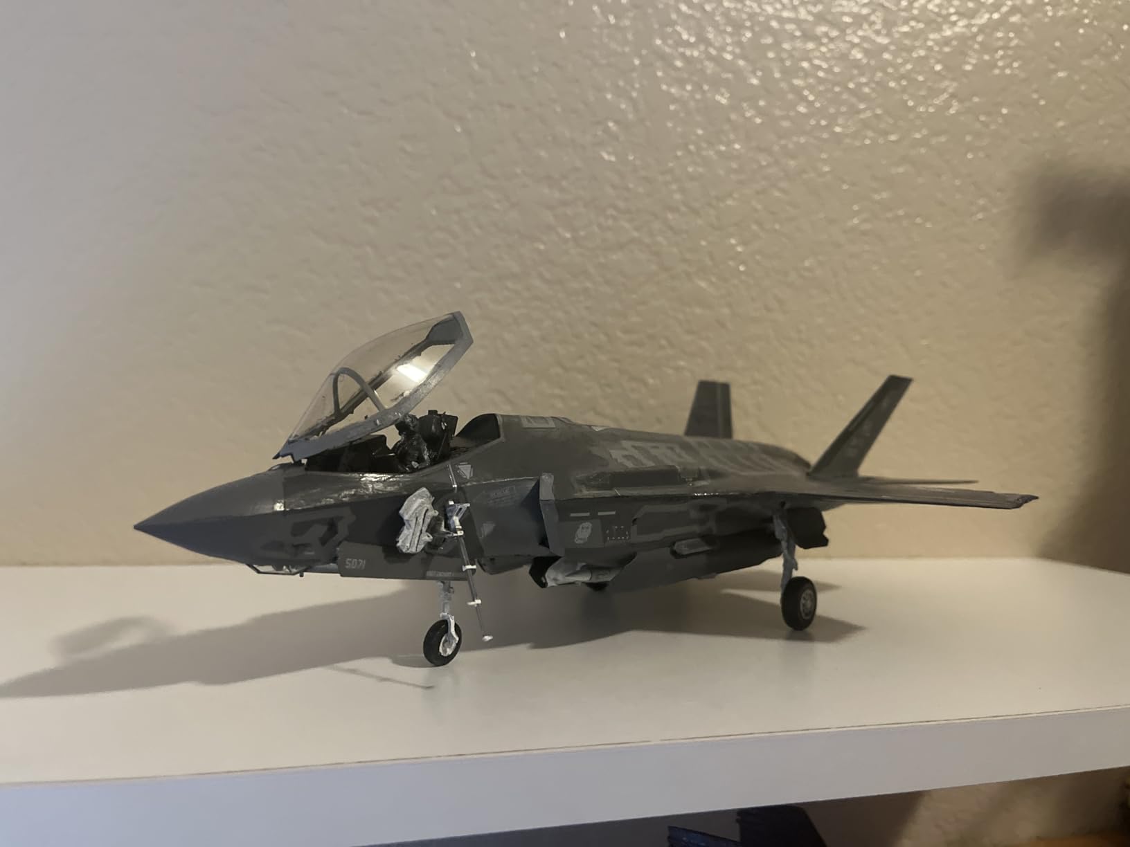 Tamiya Lockheed Martin F-35A Lightning II Plastic Model Kit, 1/48 Scale customer photo 1
