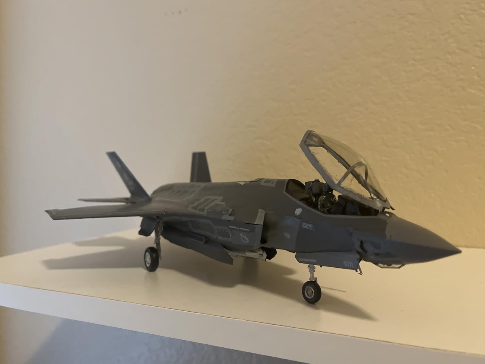 Tamiya Lockheed Martin F-35A Lightning II Plastic Model Kit, 1/48 Scale customer photo 2
