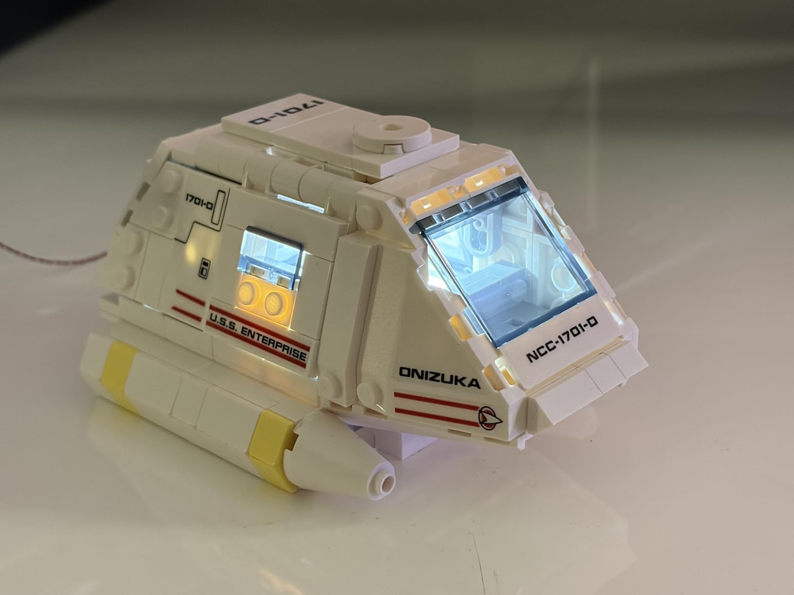 20pcs 1X4 LED Lighting Kit (X in One Lights Powered by USB) Building Block Lights Bricks City DIY Combination Module Compatible with Lego Bricks 3710 (Warm White) customer photo 1