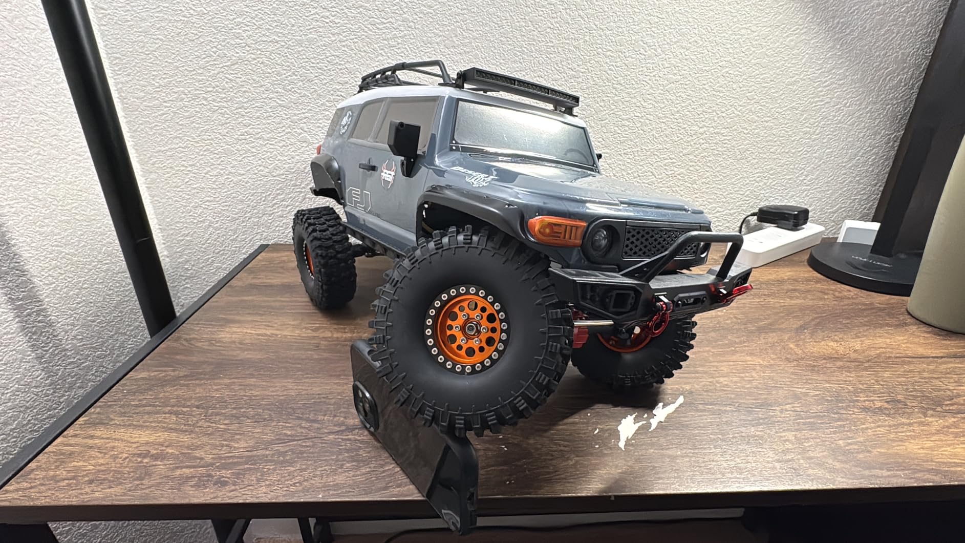 120mm / 4.72inch 1.9 Crawler Tires and 1.9 Beadlock Wheels Set Foam Inserts for Axial SCX10 II III Traxxas TRX-4 Redcat Gen8 Gen7 Upgrades Replacement Parts (4-Pack) customer photo 2