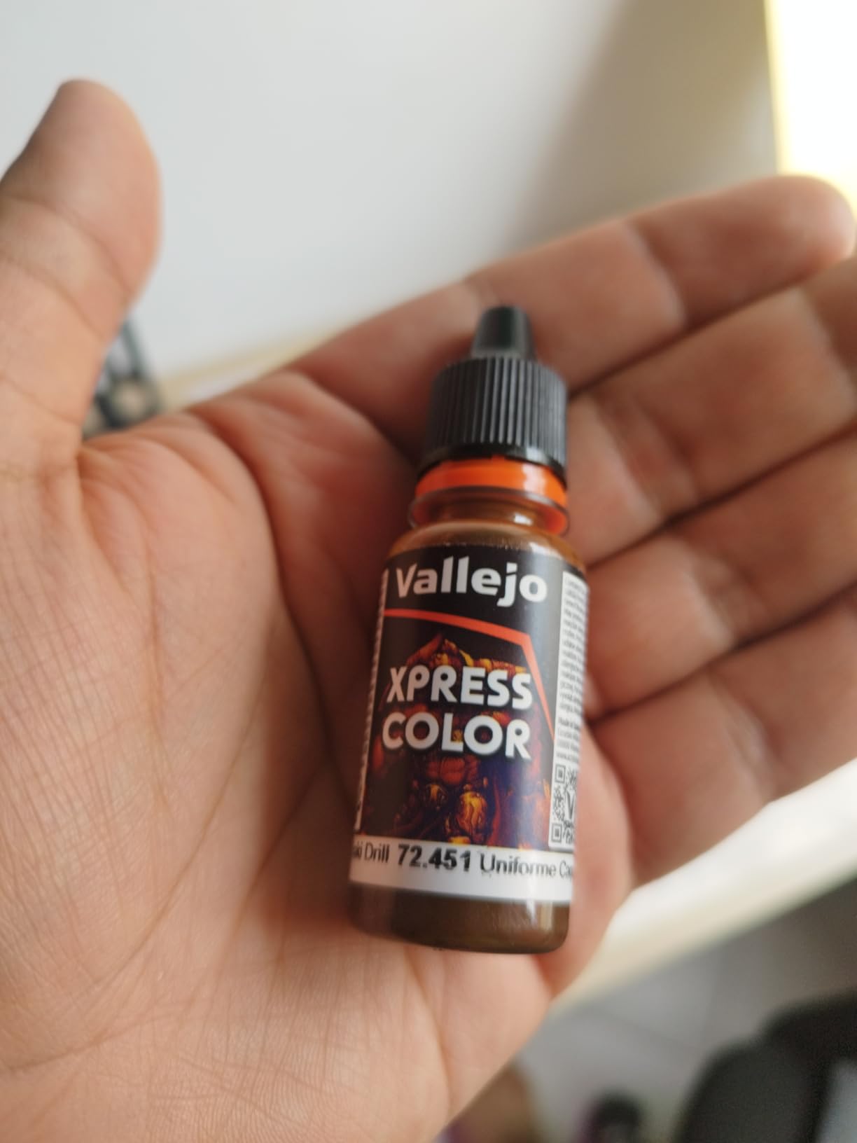Vallejo - Xpress Color | Medium Xpress 18 ml. (0.6 fl.oz.) | Speedy Application and Drying | Vibrant and Saturated Tones | Allows Colors to Flow Easily over the Miniature Surface customer photo 1