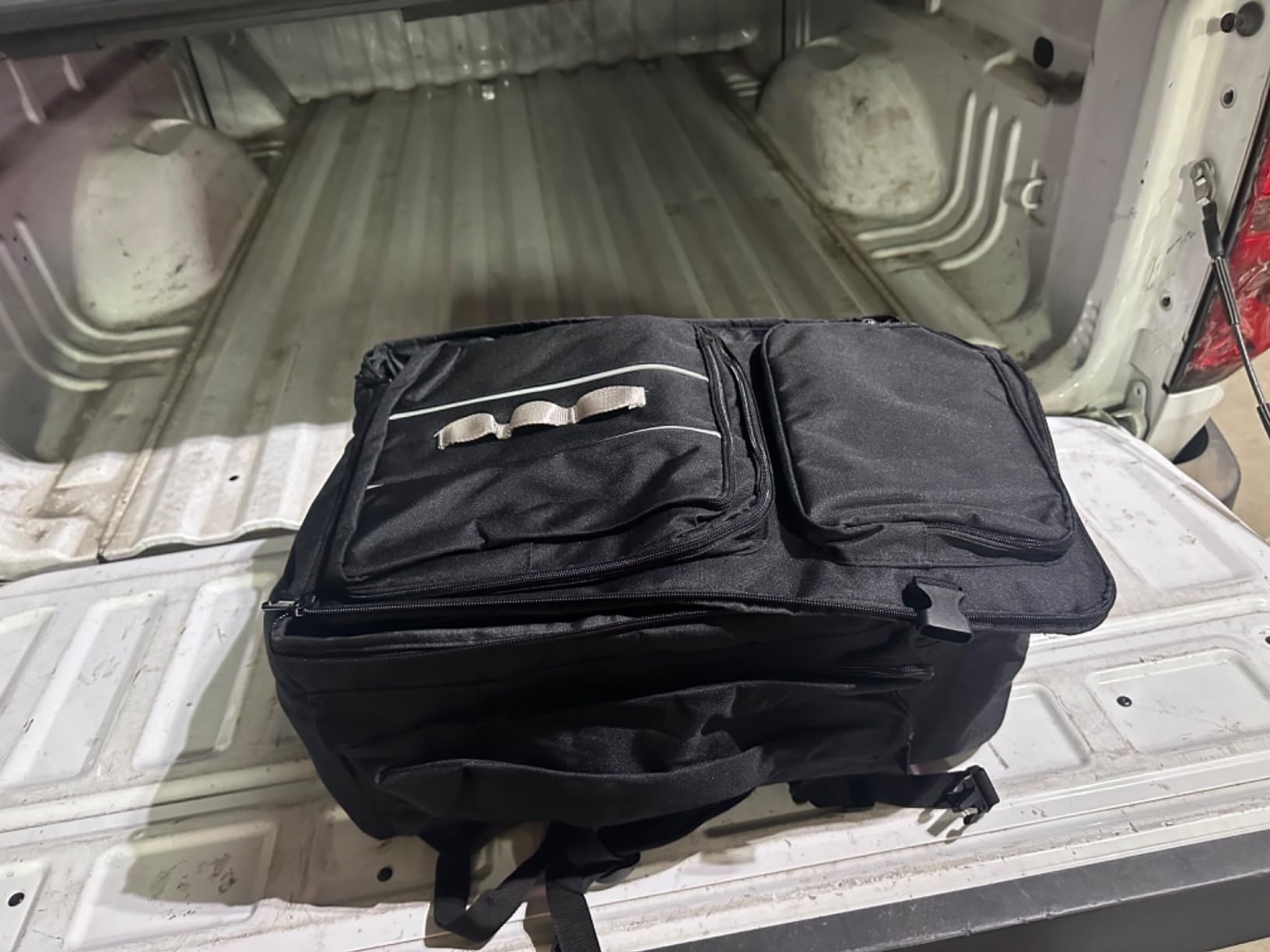 RC Backpack for 1/10 Car, RC Storage Bag with Multi Pockets for Tools and Other Accessories, Easy Carrying with Adjustable Shoulder Strap (Patent Design) customer photo 2