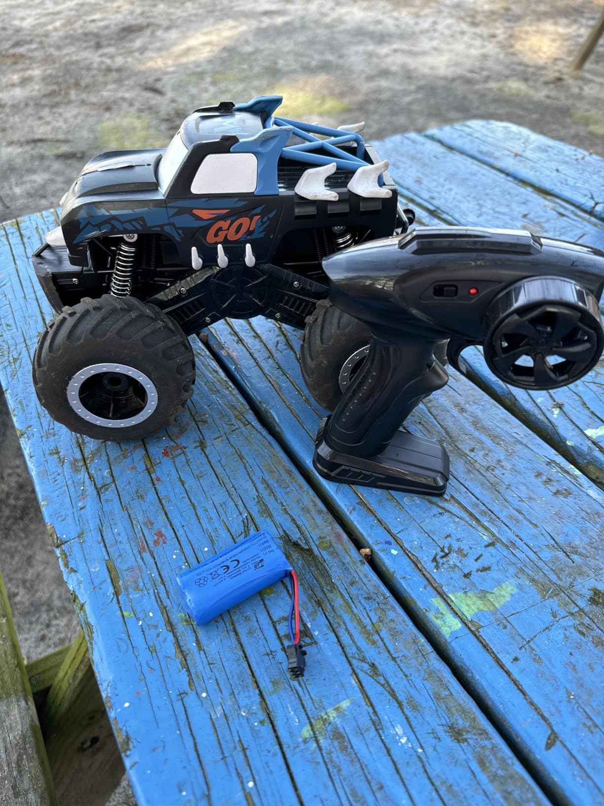 Threeking 1:16 Waterproof Monster Truck Toys RC Cars Amphibious Remote Control Car Trucks 4WD All Terrain Off-Road Pickup customer photo 1