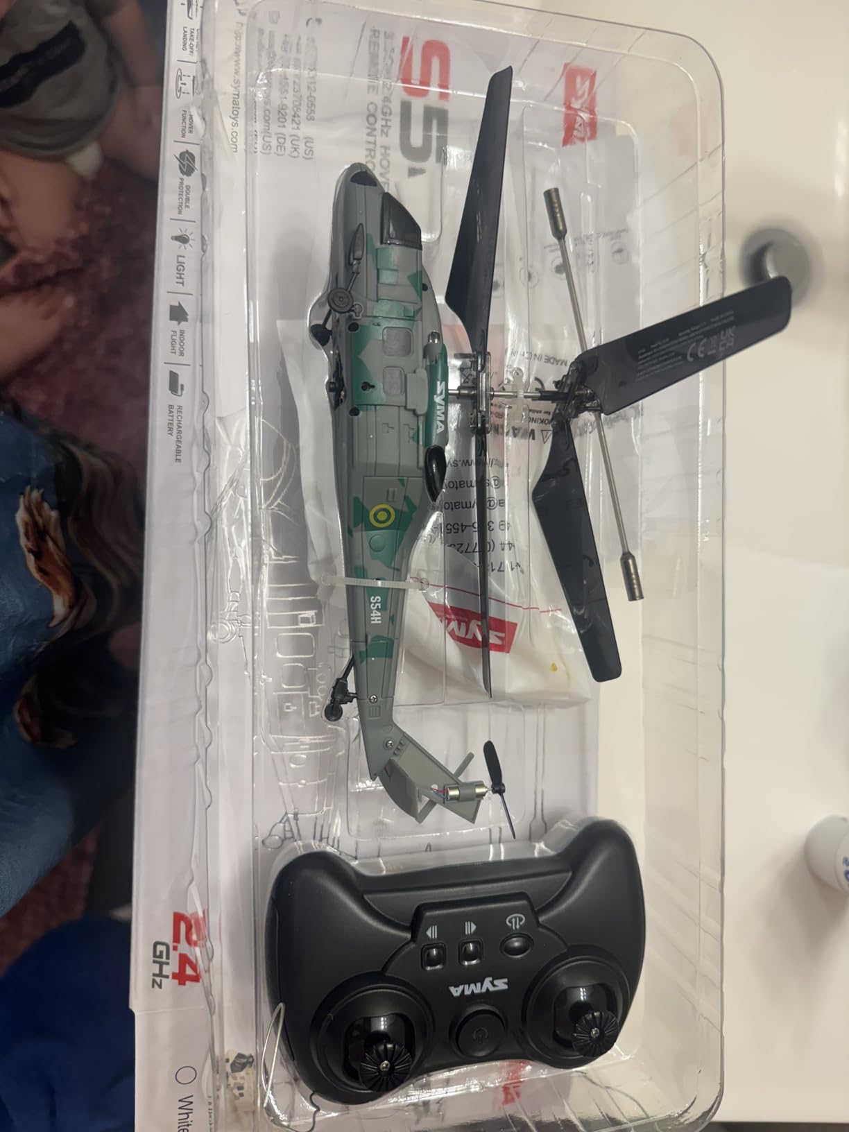 SYMA RC Helicopters, S51H Remote Control Helicopter 2.4GHz Military Army Toys for Boys Girls Kids with Altitude Hold, One Key Take Off/Landing, LED Light, Low Battery Reminder customer photo 1