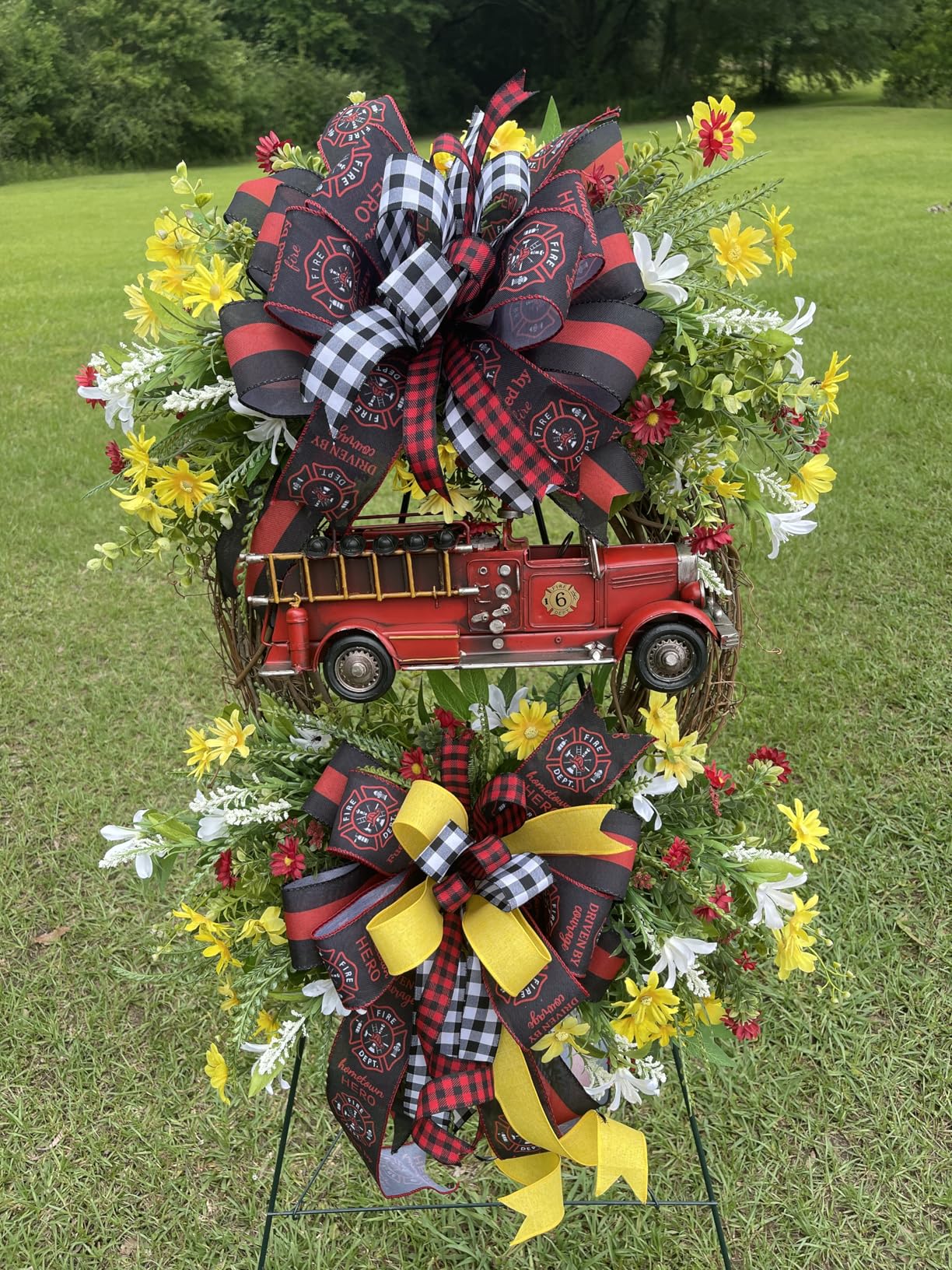 Vintage Diecast Mack Fire Truck - Retro Metal Fire Engine, Miniature Vehicles for Home Decor customer photo 1