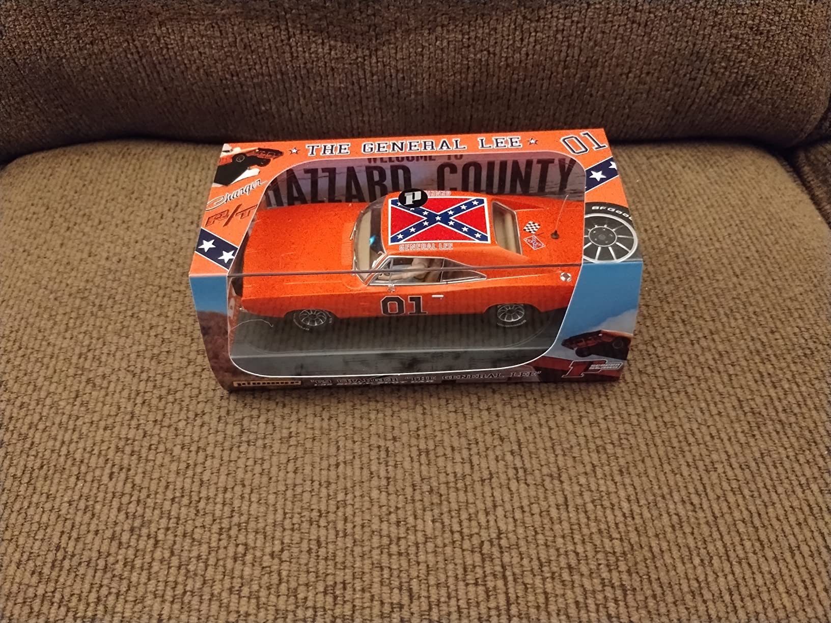 Pioneer P131 The General Lee '69 Dodge Charger - Dukes of Hazzard, #01 1:32 Slot Car customer photo 2