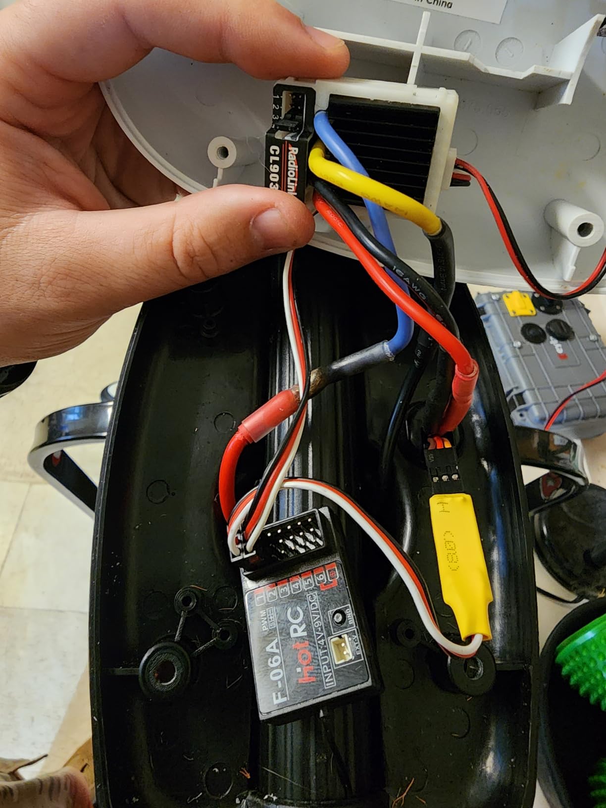 Radiolink CL9030 90A (2S-4S) Brushed ESC Waterproof Built-in 5A BEC Selectable 5.5V/7.5V Electronic Speed Controller for RC Crawlers Tanks Cars Boats (XT60 Plug) customer photo 2