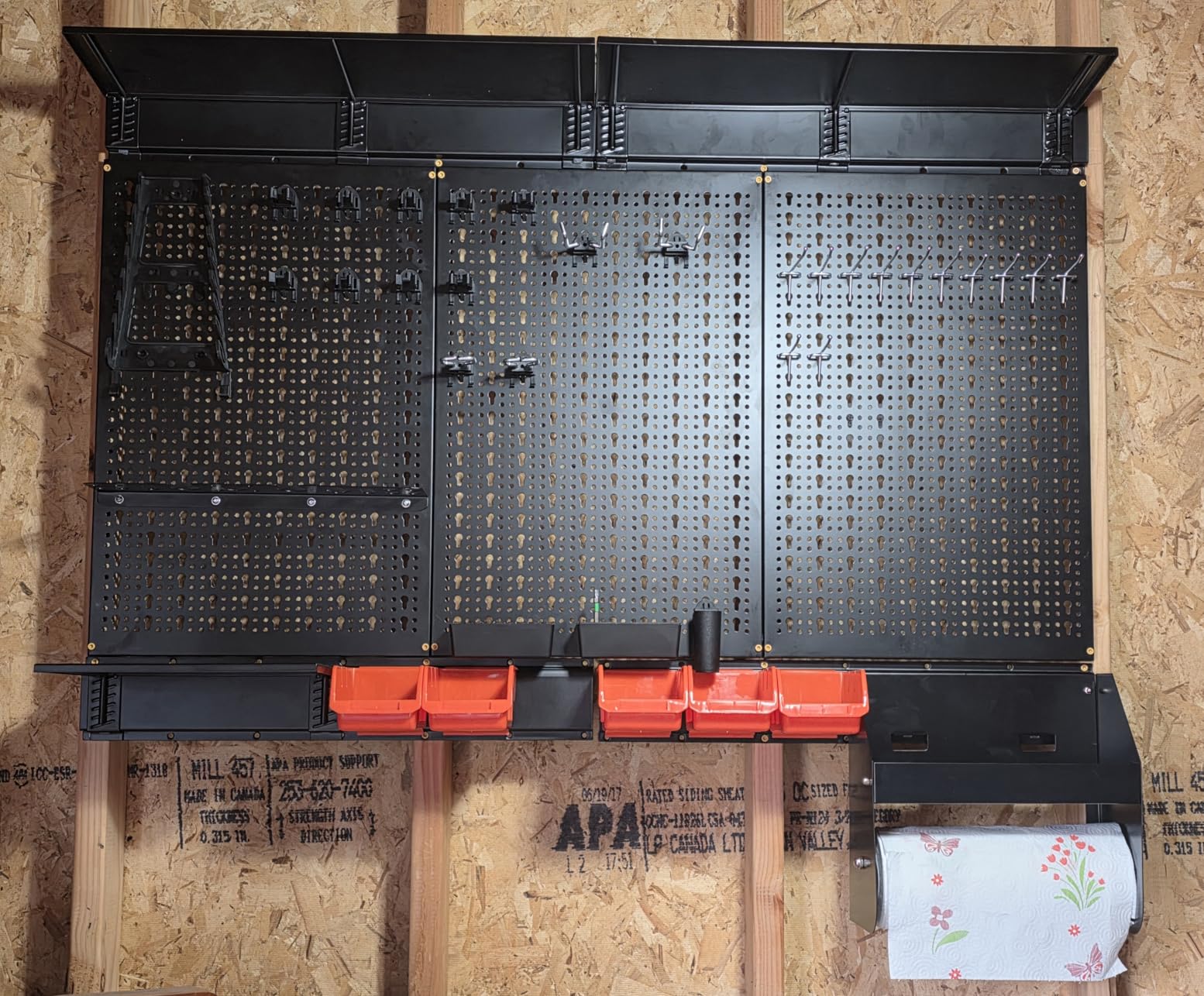 TORACK Metal Pegboard Wall Organizer 4ft Wide, Tool Storage Pegboard System for Garage with Accessories, Wall Mount Storage Bins, Shelves, Peg board Tool Organizer Kit for Workbench(Black) customer photo 1