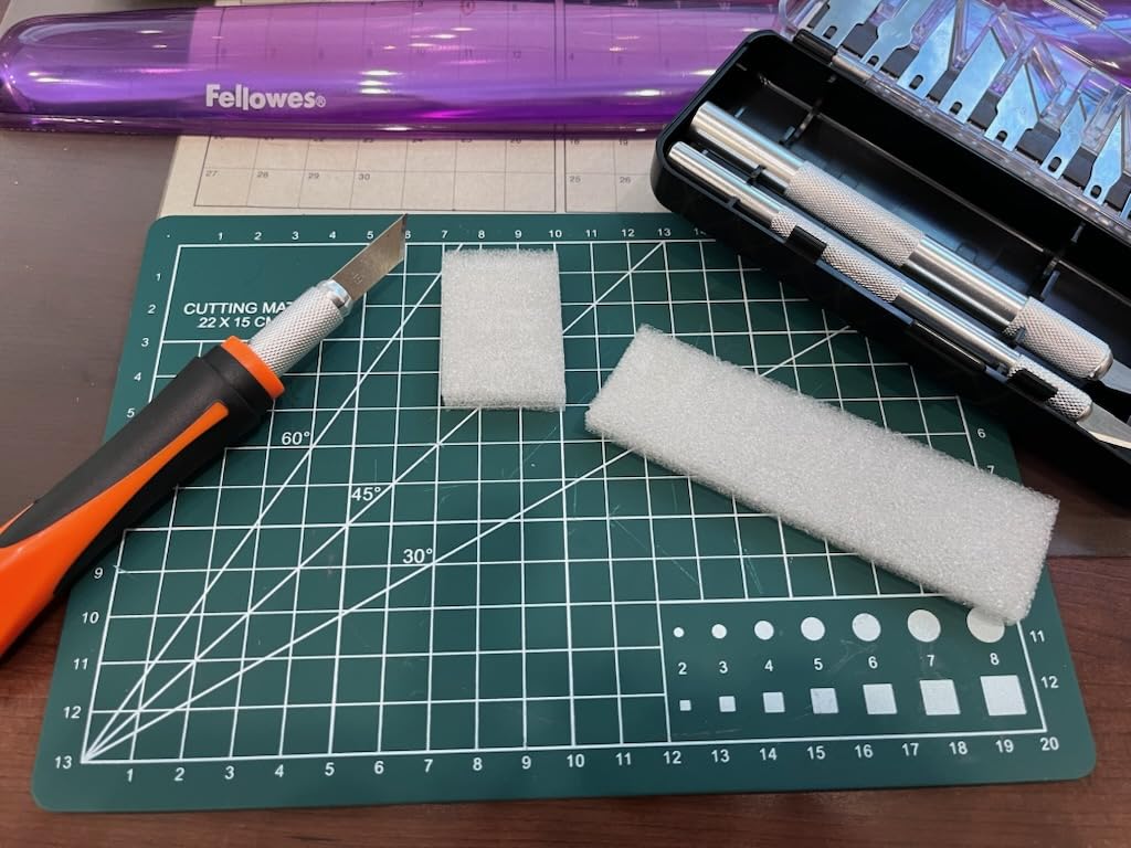 JETMORE 16 Pcs Exacto Knife Set, 3 Craft Knife and 13 SK5 Steel Blades, Precision Hobby Knife for Carving, Modeling, DIY, Scrapbooking, and Art Projects customer photo 1