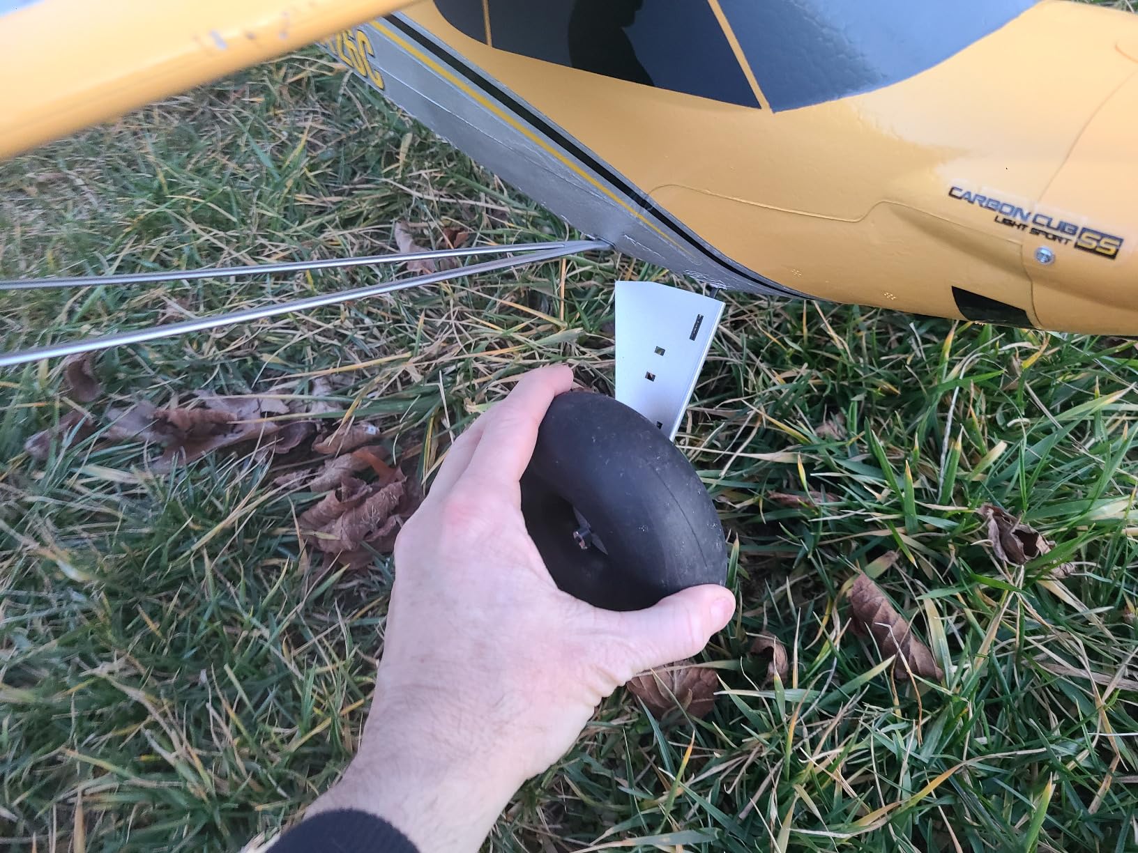 HobbyZone RC Airplane Carbon Cub S 2 1.3m RTF Basic (Battery and Charger Not Included), HBZ320001 customer photo 1