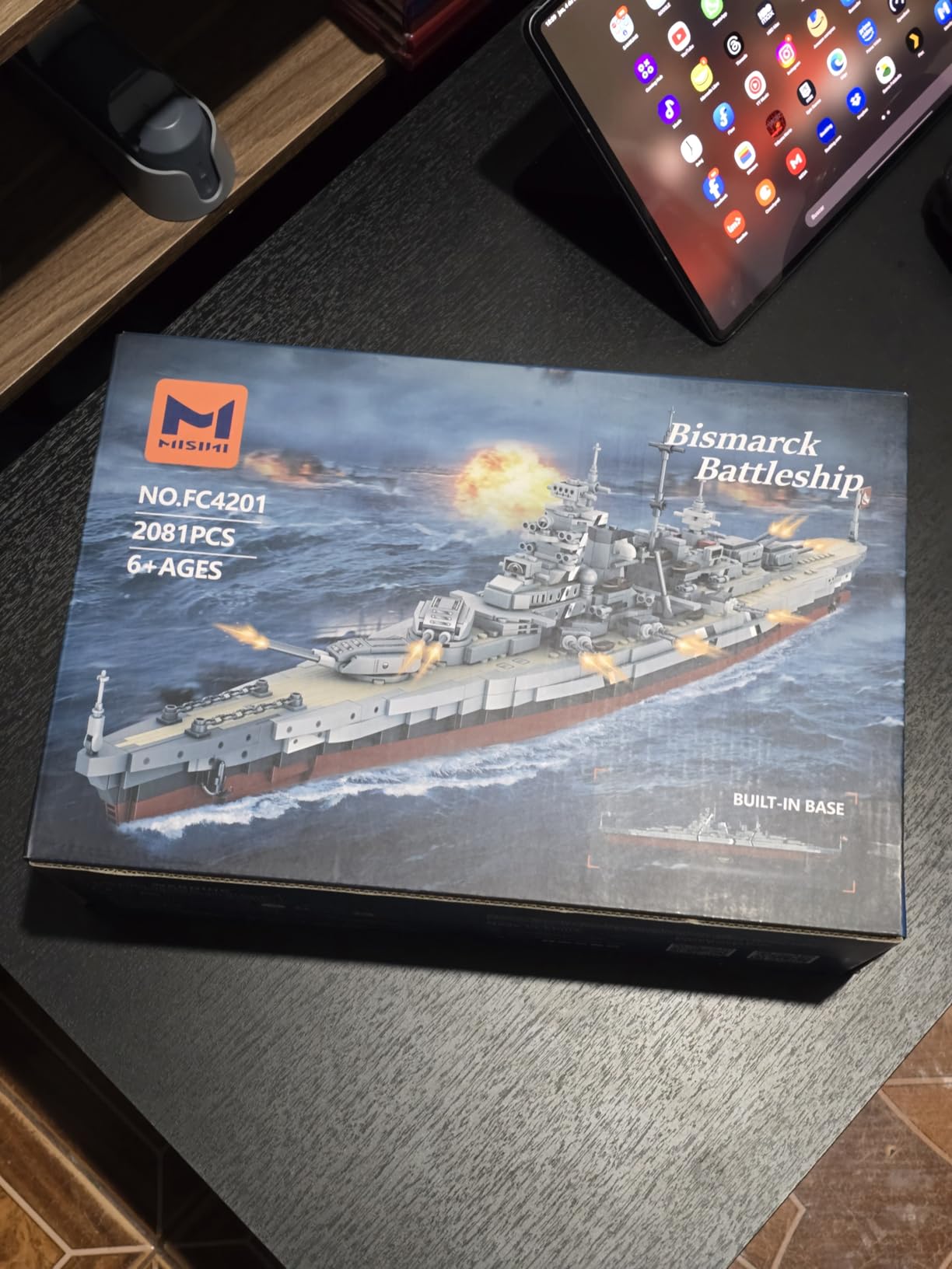 MISINI Technik FC4201 German Battleship Bismarck Clamp Blocks, 2081 PCs/MOC Large WWII German Military Warship Marine Battleship Model for Adult customer photo 2