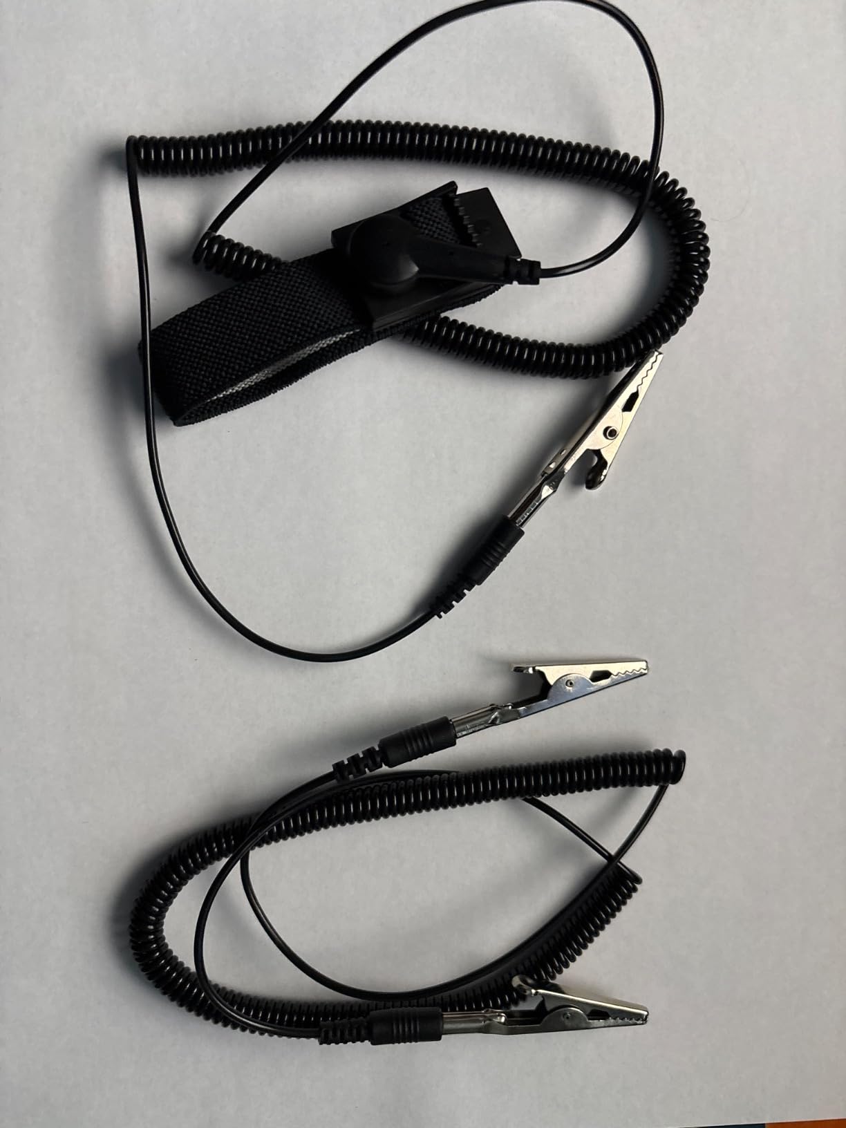 HPFIX Grounded Outlet Plug, Anti-Static Wrist Strap (Adjustable up to Size XL) and Grounding Cord, Earth Connection | ESD Safe for Computer, PC Building Eelectronics customer photo 1