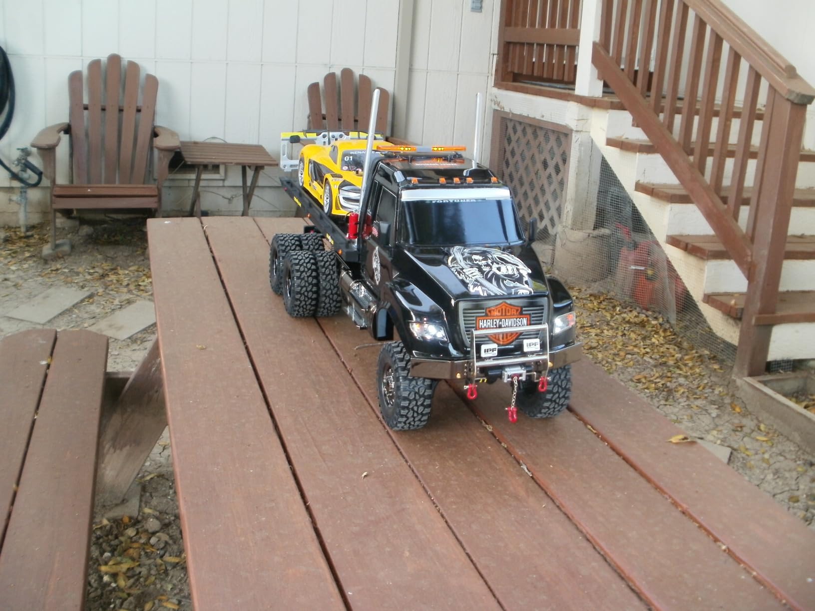 Traxxas TRX-6 ULT RC Hauler W/Winch customer photo 2