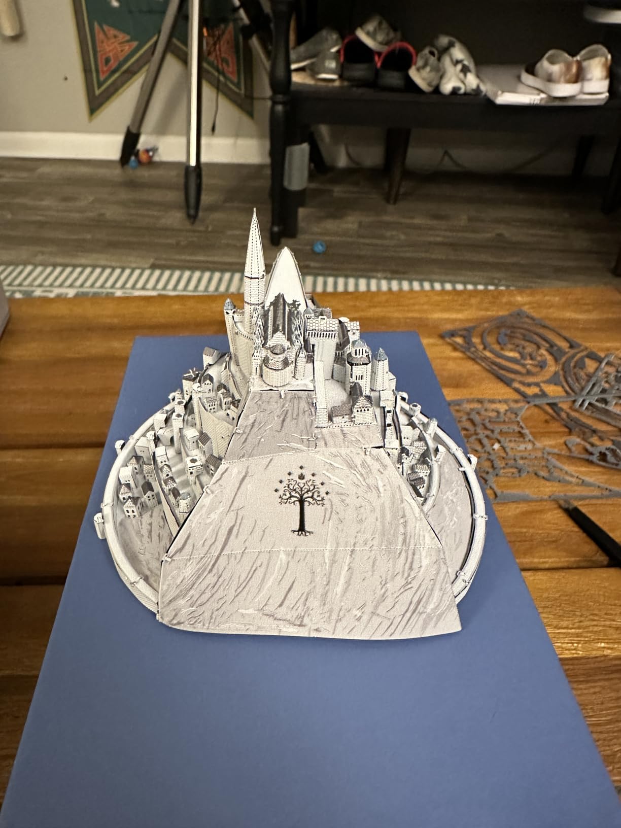 Premium Series Lord of The Rings Minas Tirith 3D Metal Model Kit Fascinations customer photo 2