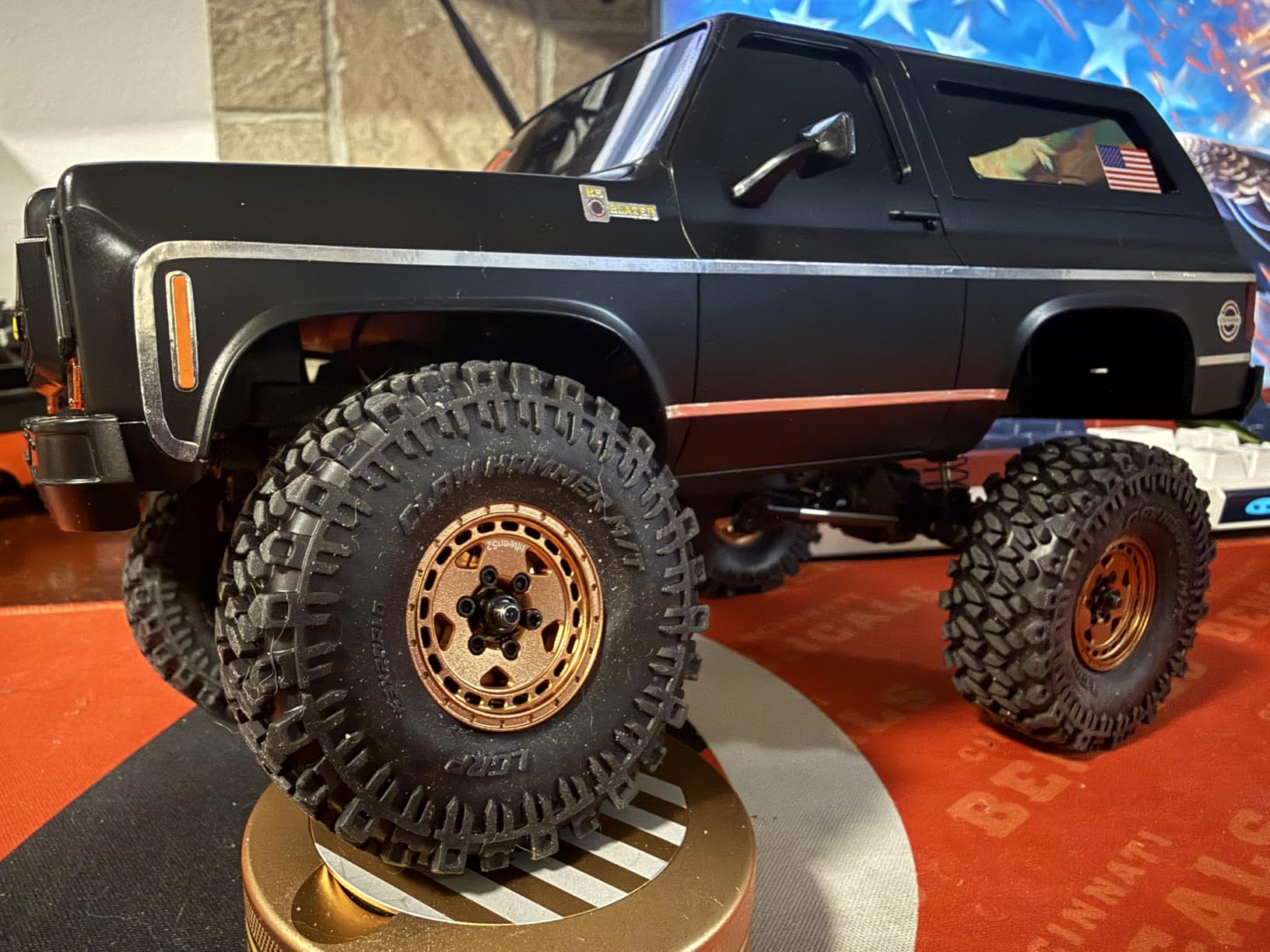 FMS FCX24 1/24 Chevy K5 Blazer 1976s RC Rock Crawler 4x4 RTR Black customer photo 1