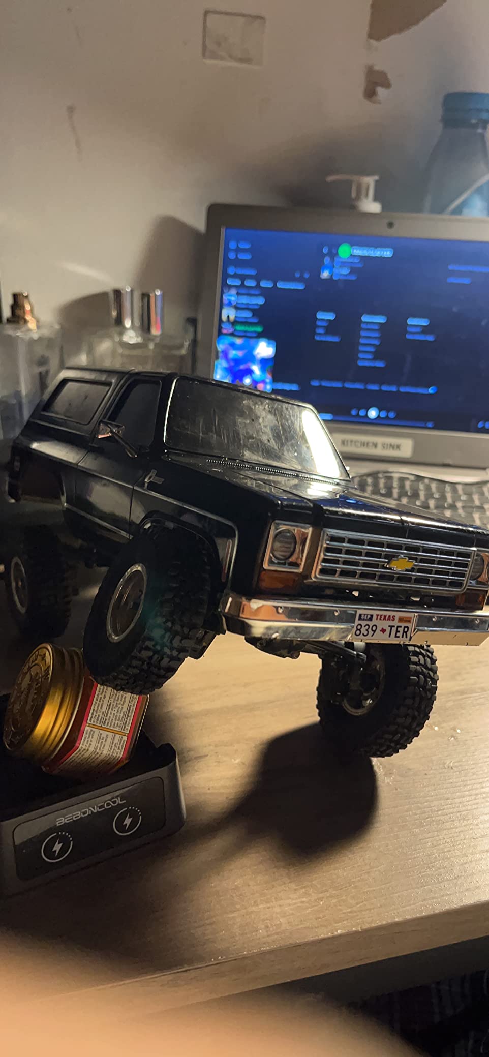 FMS FCX24 1/24 Chevy K5 Blazer 1976s RC Rock Crawler 4x4 RTR Black customer photo 2