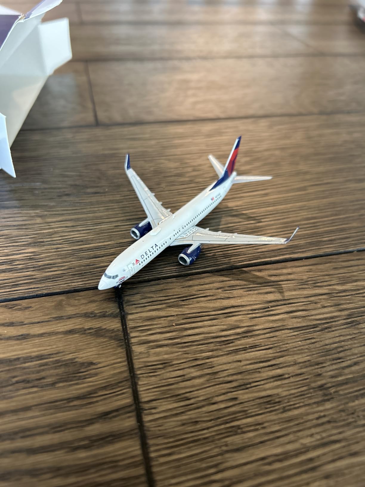 Boeing 737-800 Commercial Aircraft Avelo Airlines White with Purple Tail Gemini 200