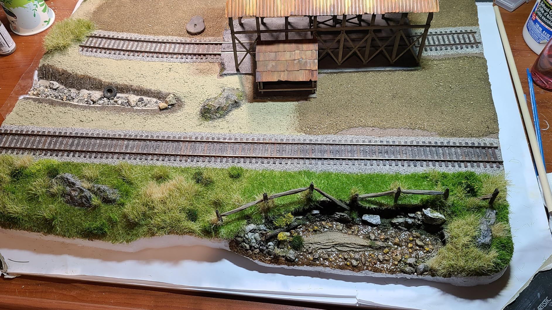 Mini Static Grass Flocking, Four Colors 8 Grass Mini Applicator for Flocking Machine, ABS Applicator with Anti-Slip Handle for DIY Scenic Modelling Sand Table Modelling Craft Tool customer photo 1