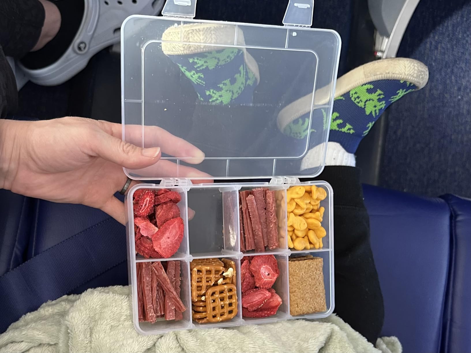 QUEFE 2 Pack 8 Grids Bead Organizers and Storage, Plastic Organizer Box with Removable Dividers Tackle Box Organizer for Candies Snacks Electronics Jewelry Small Parts customer photo 2